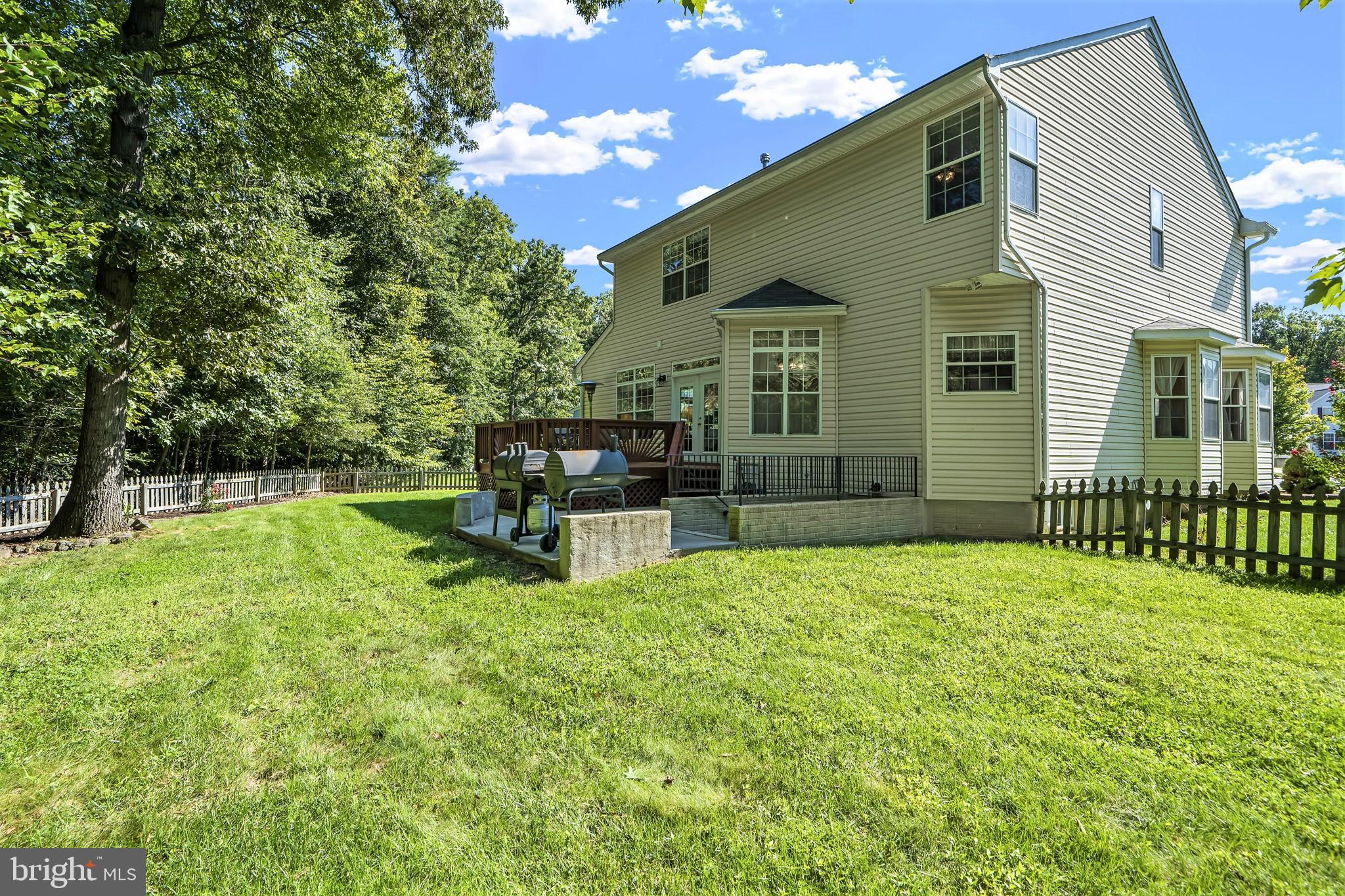 STAVORS ACRES - Residential