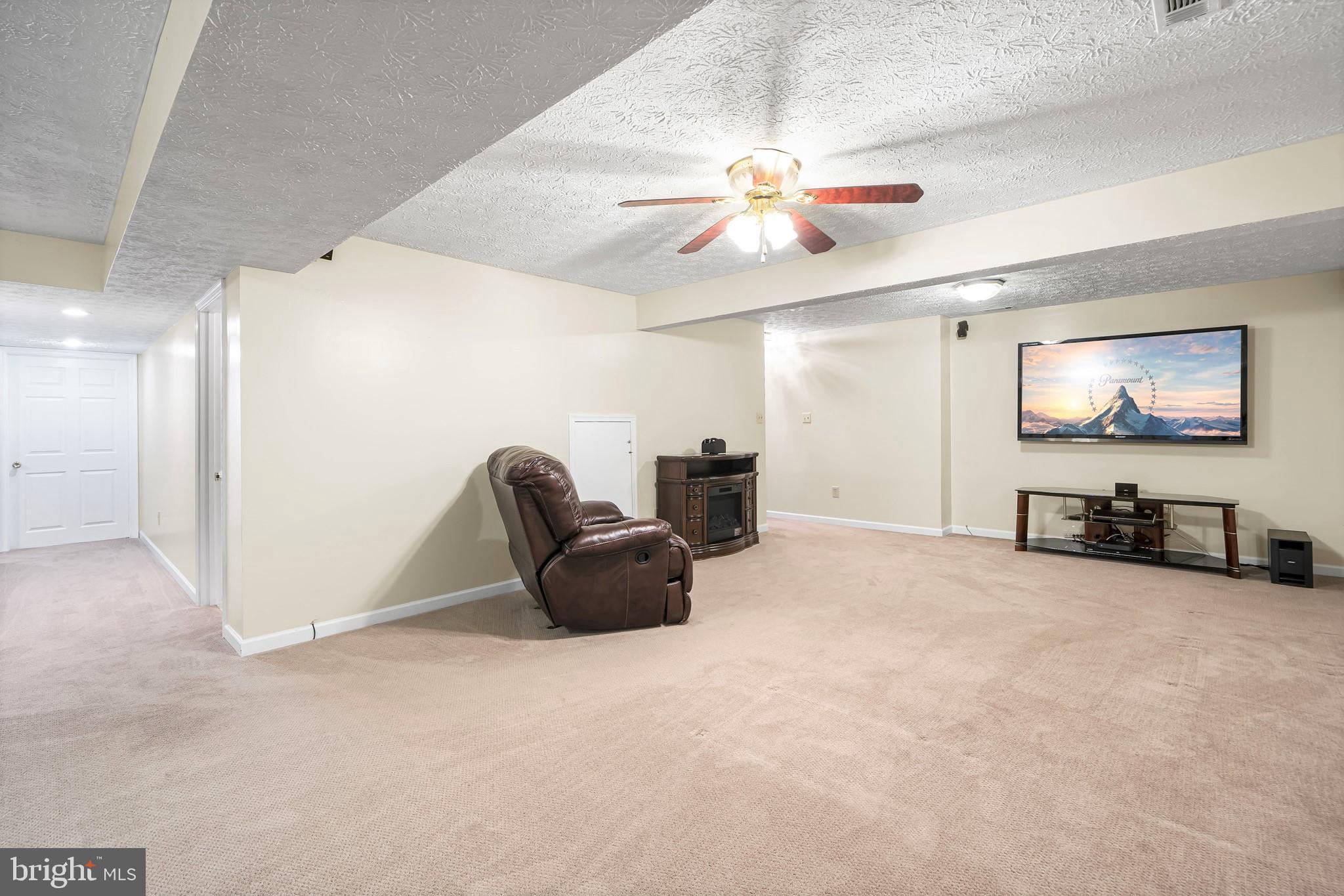 STAVORS ACRES - Residential