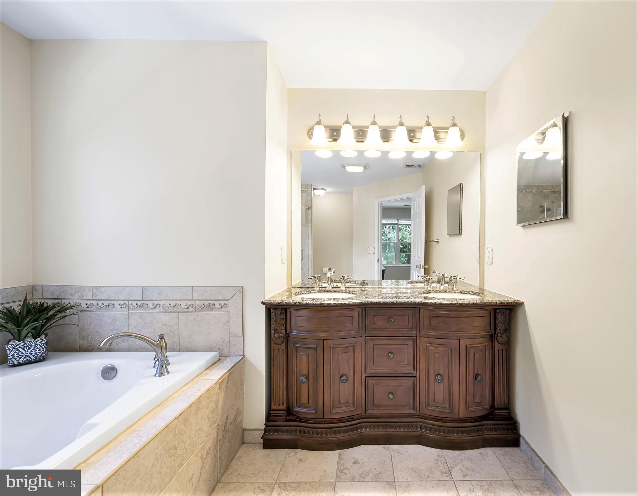 STAVORS ACRES - Residential