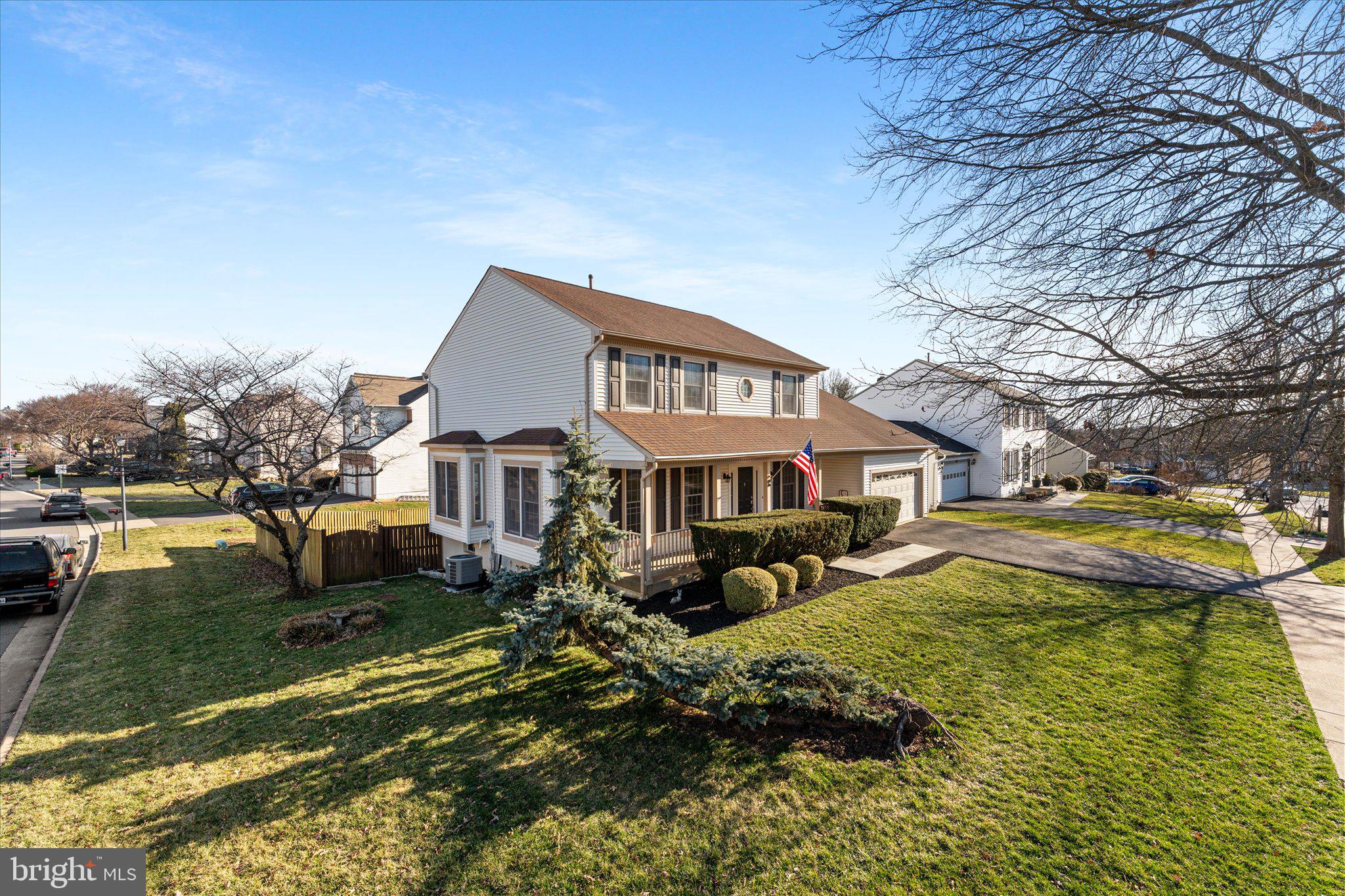 POTOMAC CROSSING - Residential
