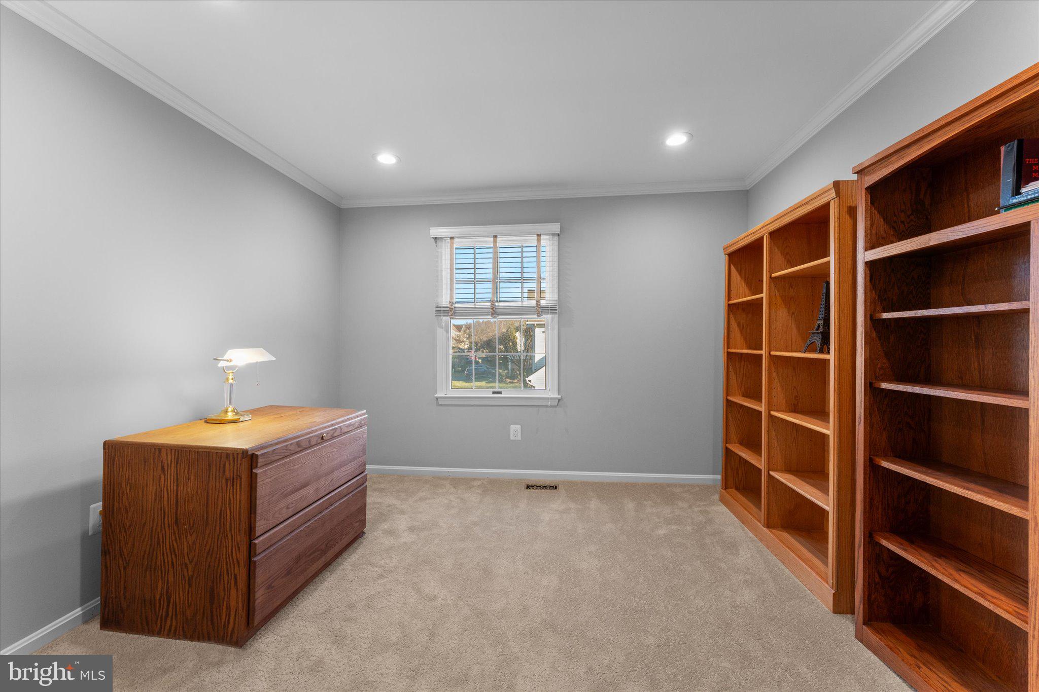 POTOMAC CROSSING - Residential