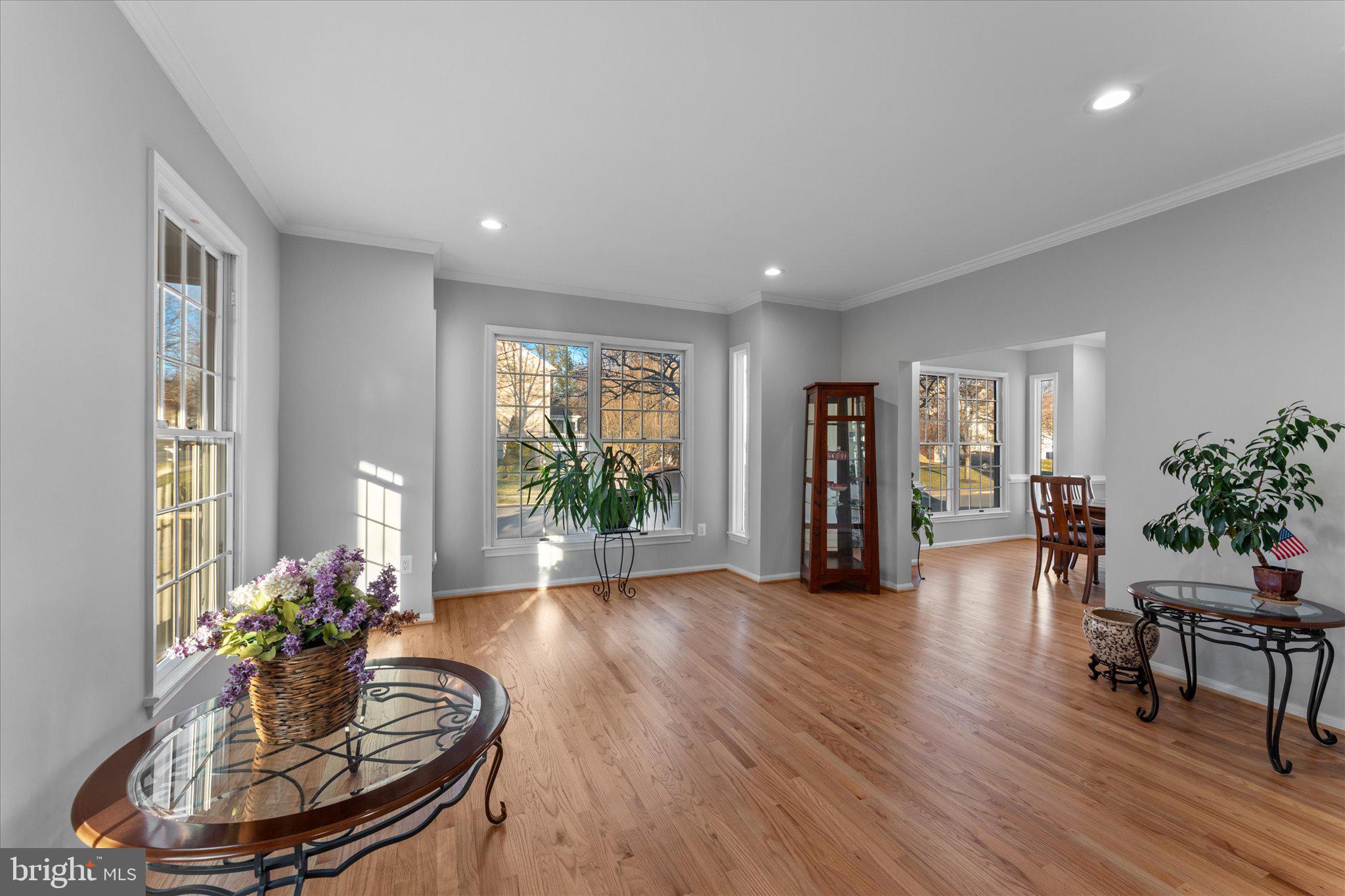 POTOMAC CROSSING - Residential