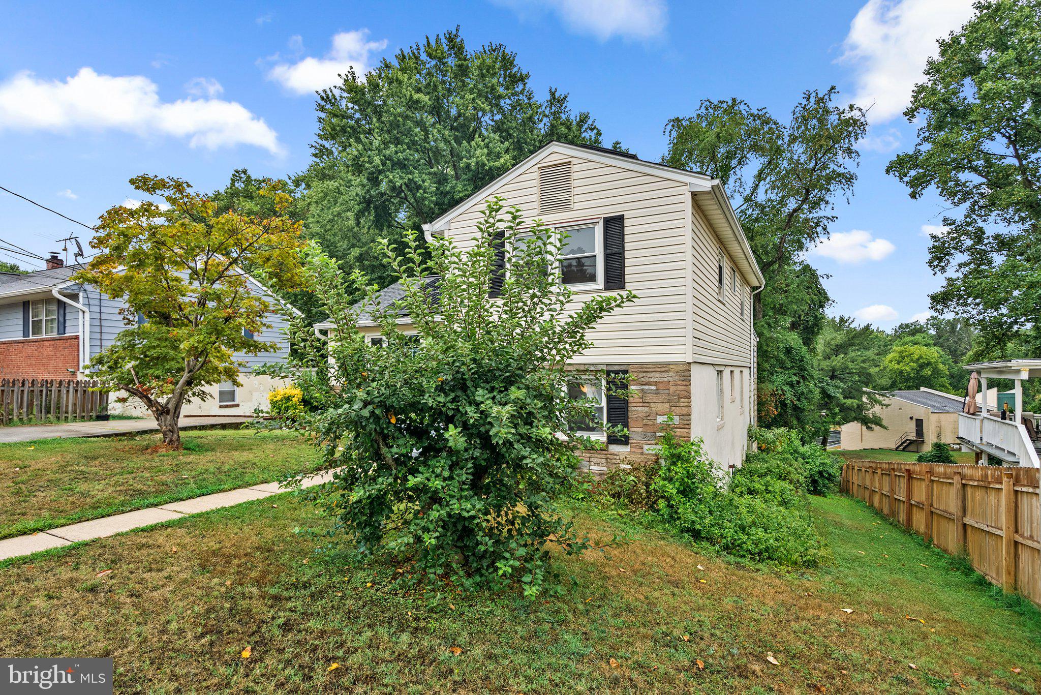 ADELPHI - Residential