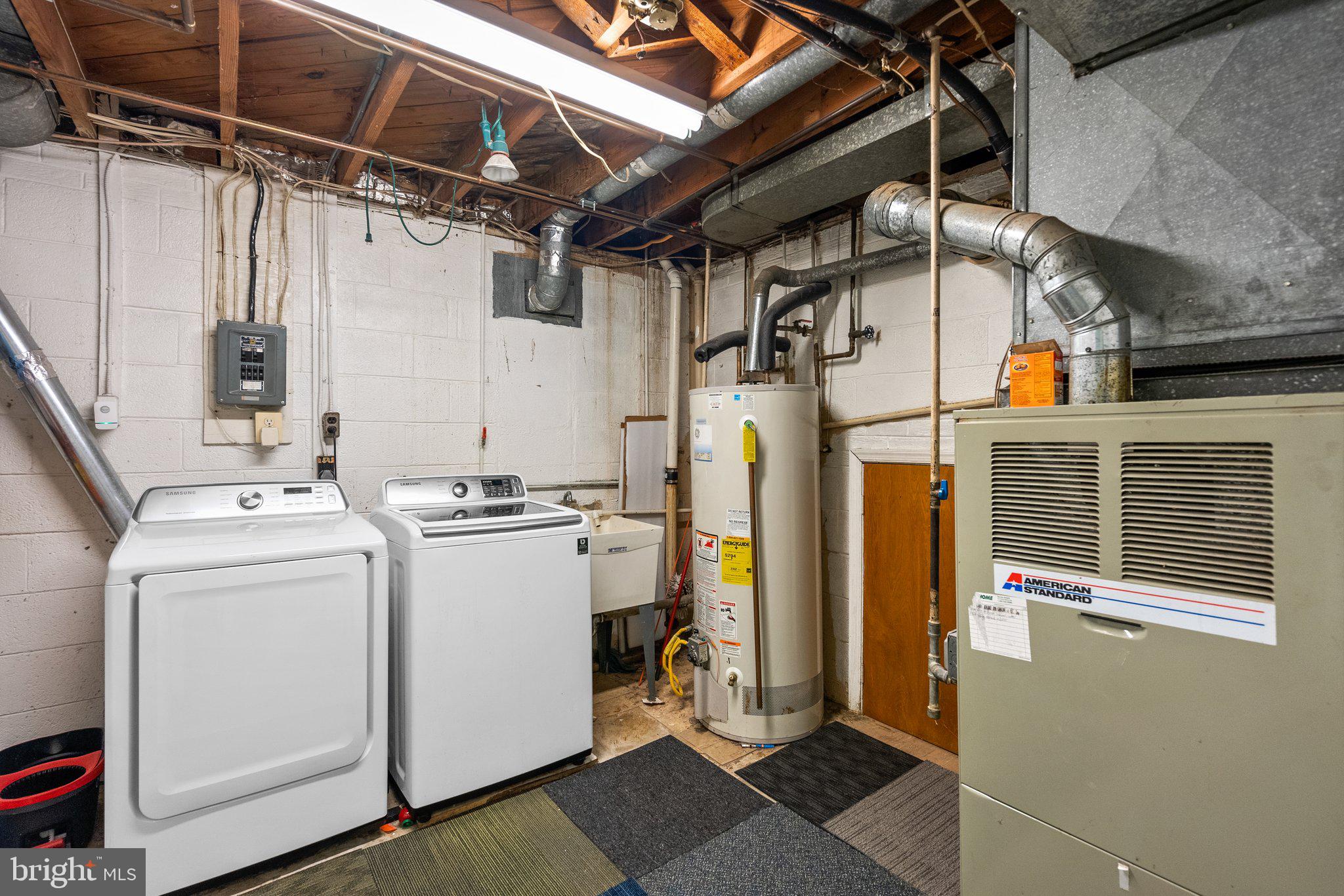 ADELPHI - Residential