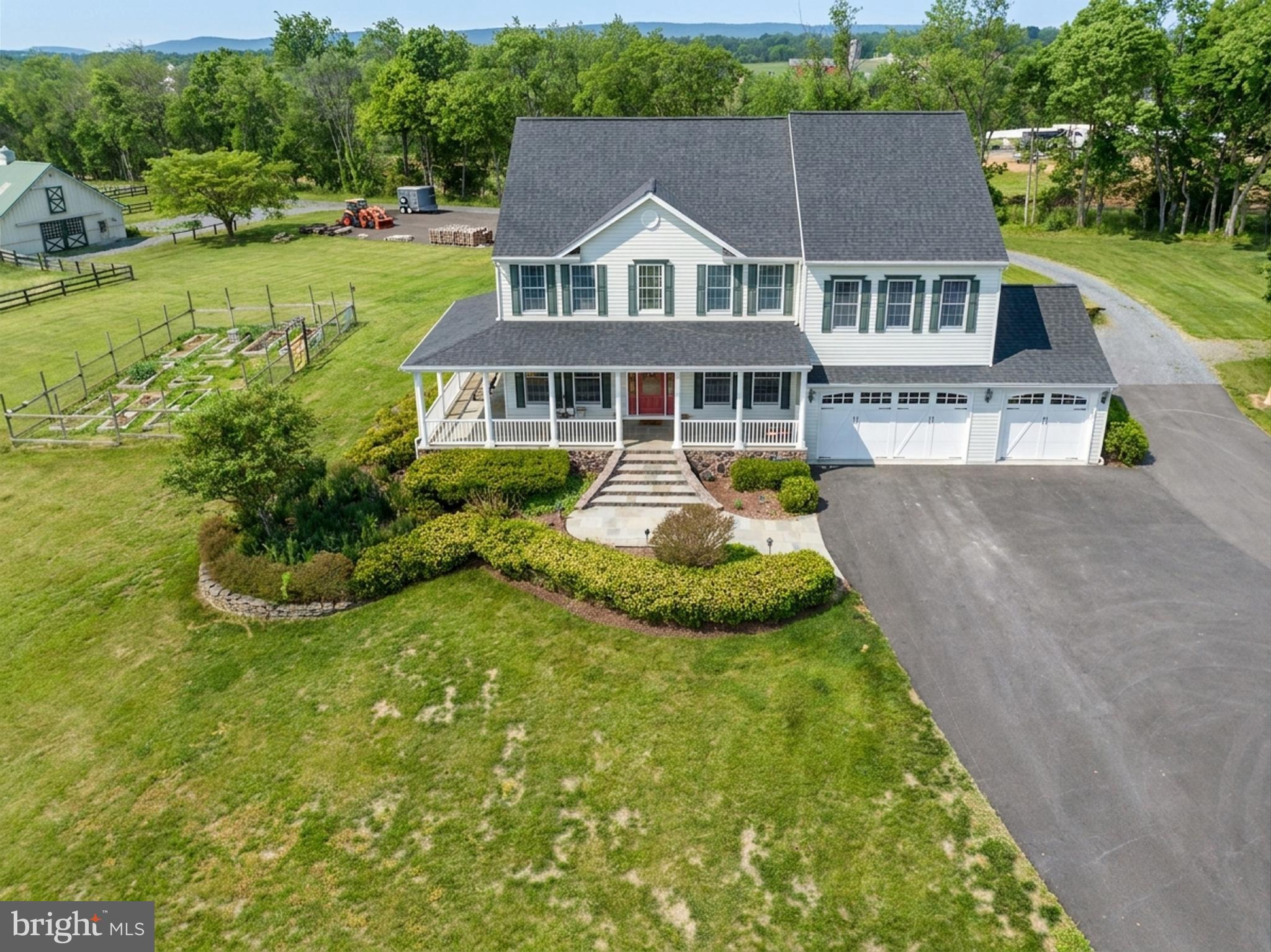 NALLS FAMILY - Residential