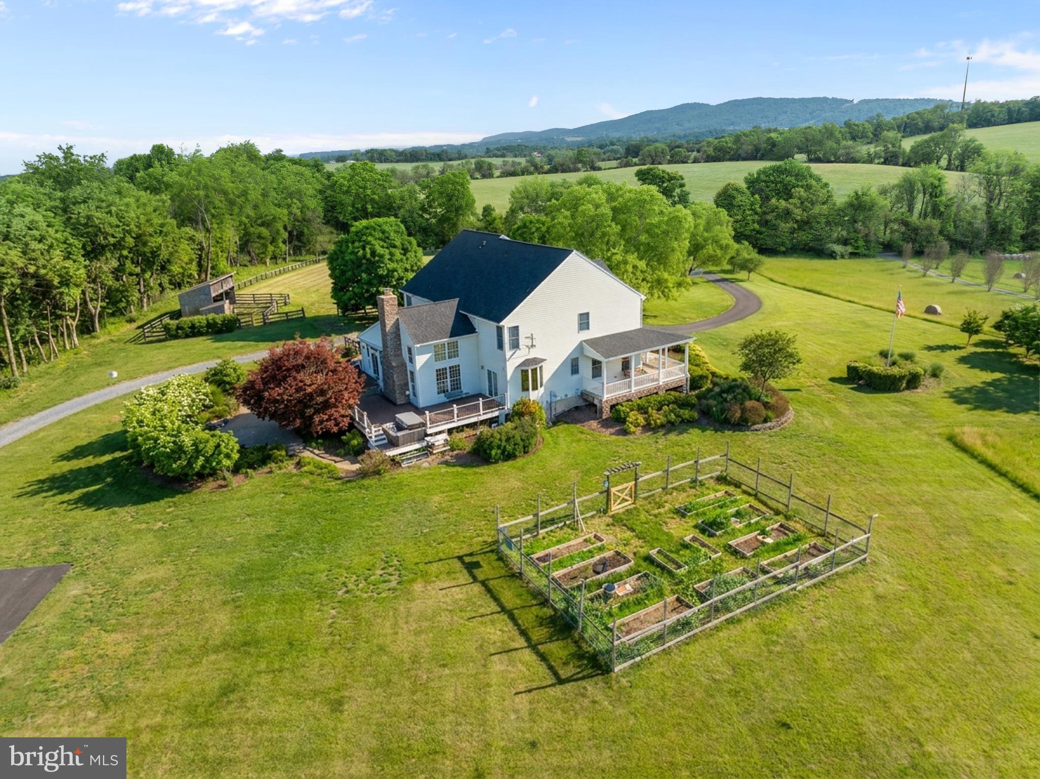 NALLS FAMILY - Residential