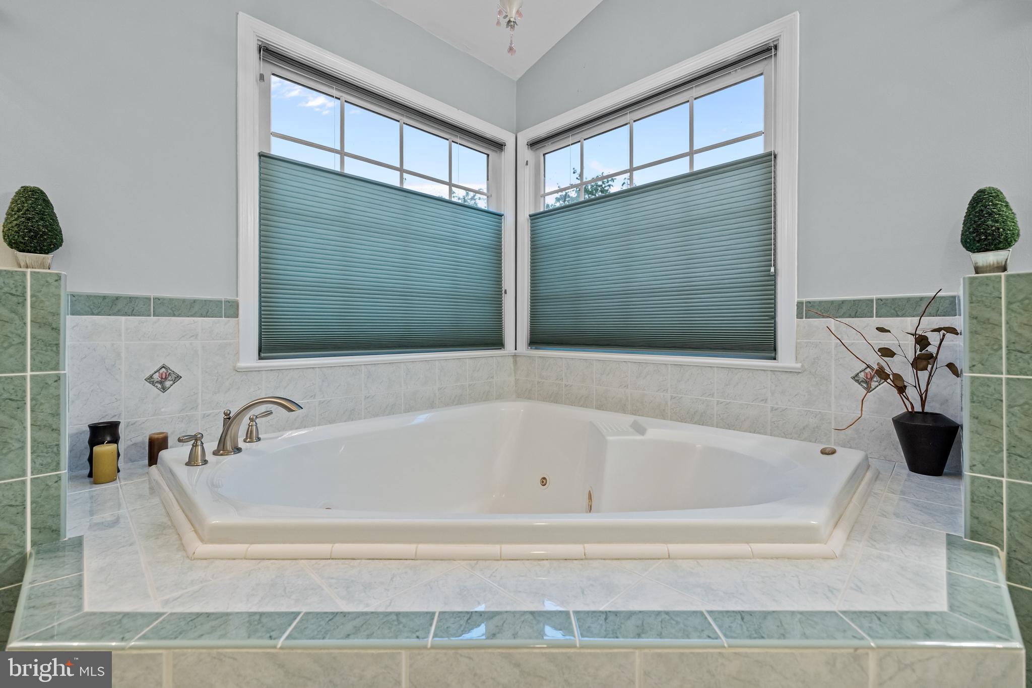NALLS FAMILY - Residential