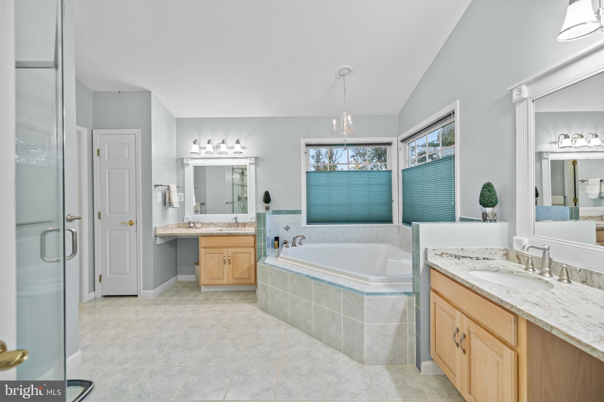 NALLS FAMILY - Residential