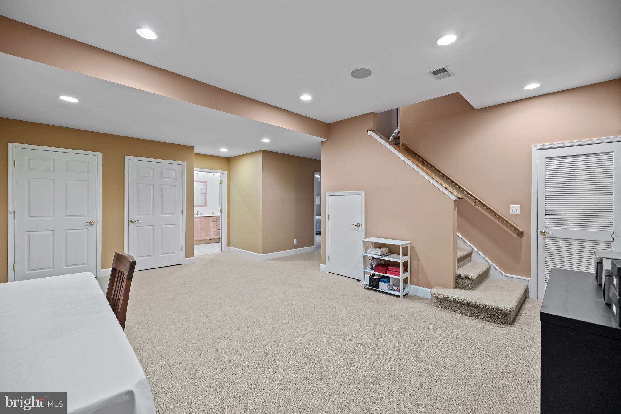 NALLS FAMILY - Residential