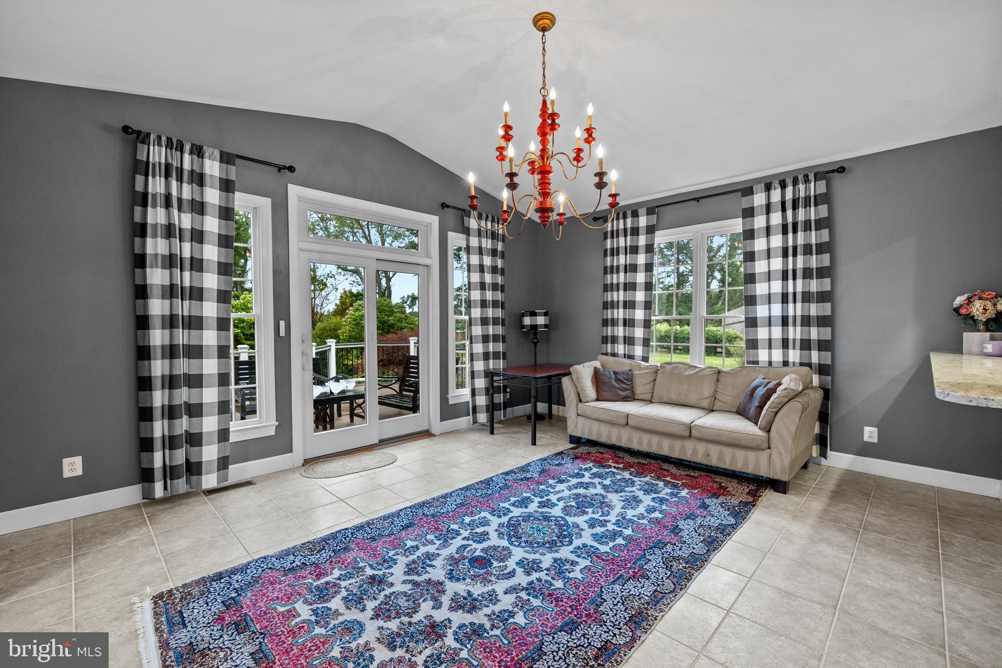 NALLS FAMILY - Residential