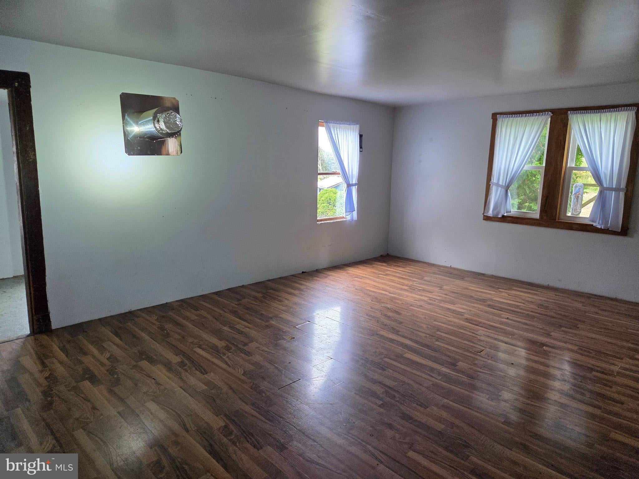 332 HILLSIDE LANE