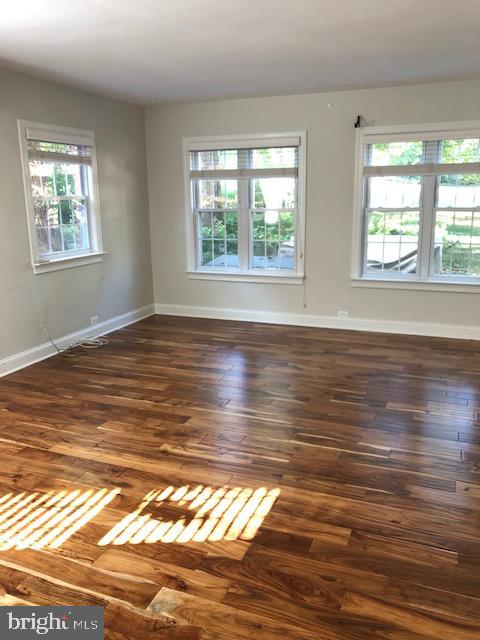 PARKFAIRFAX - Residential Lease