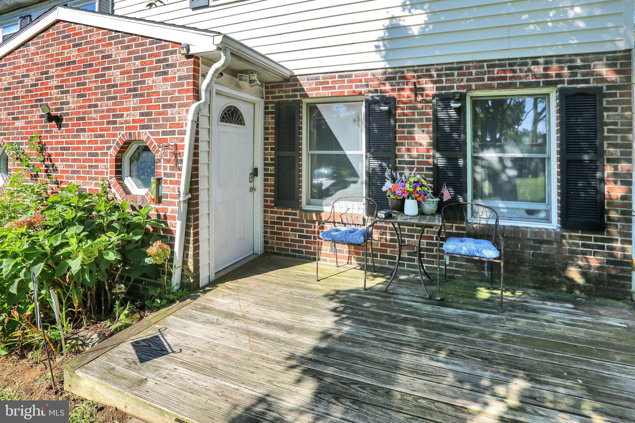 202 GREEN STREET