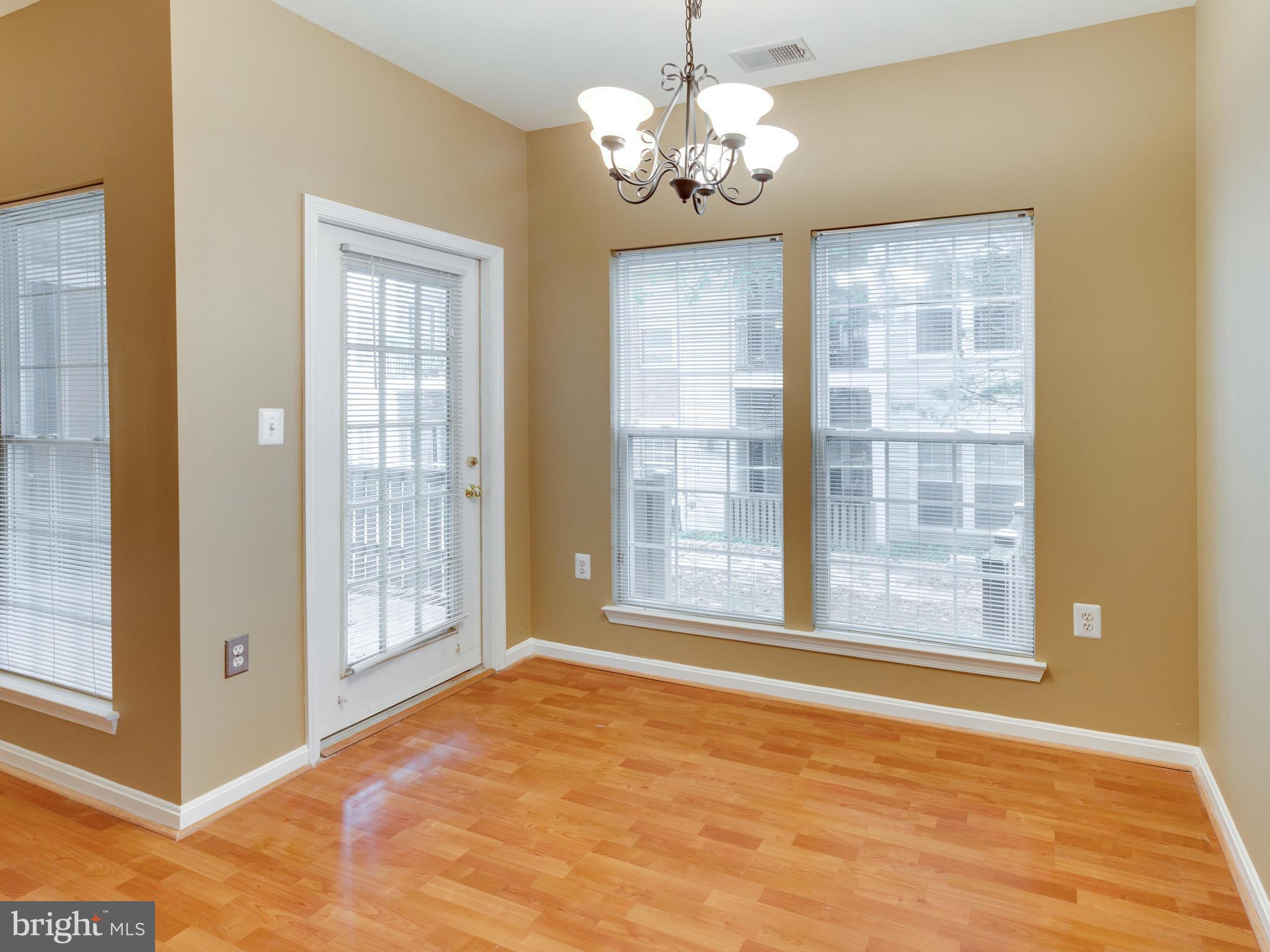 RANDOM HILLS - Residential