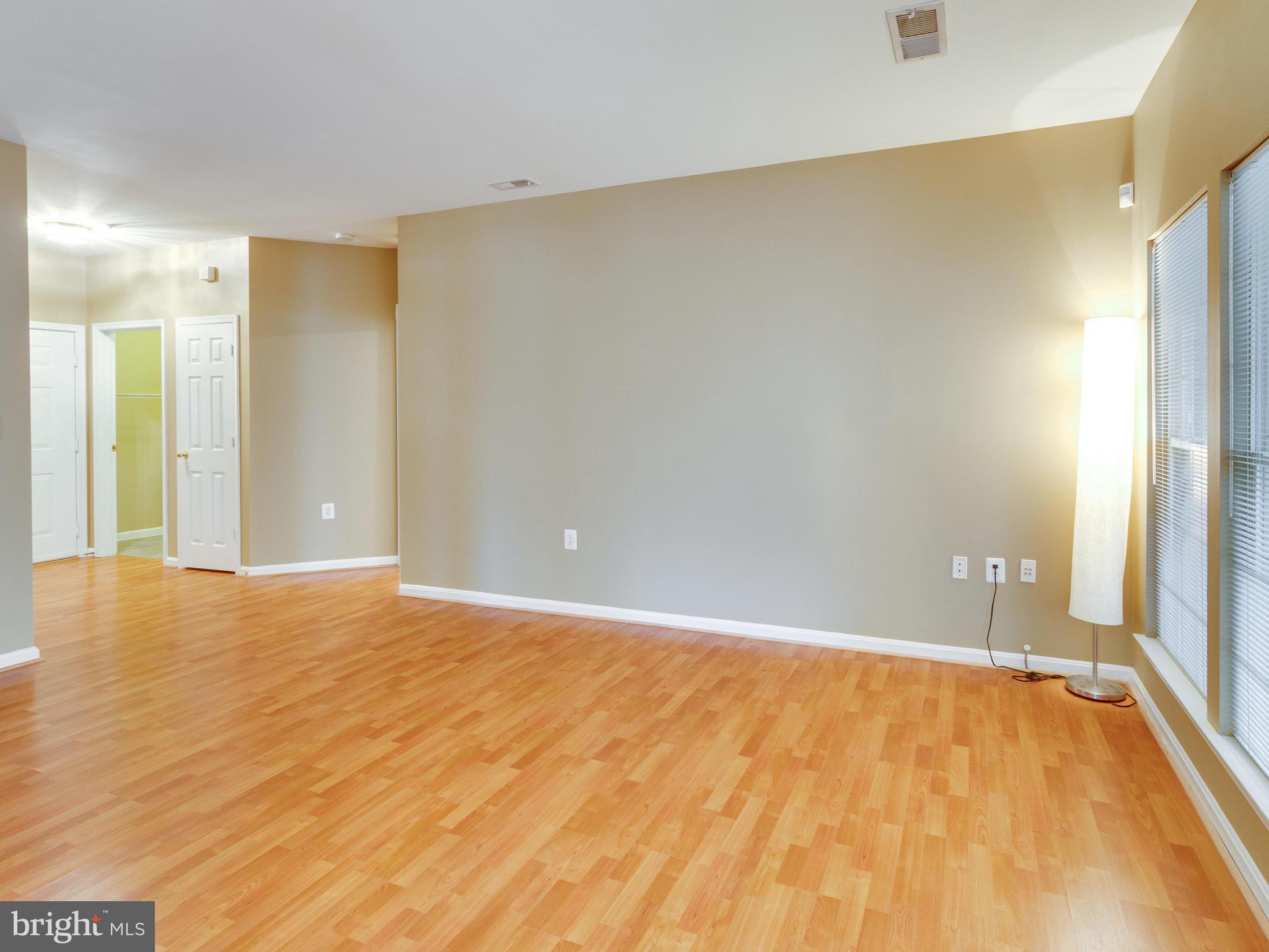 RANDOM HILLS - Residential