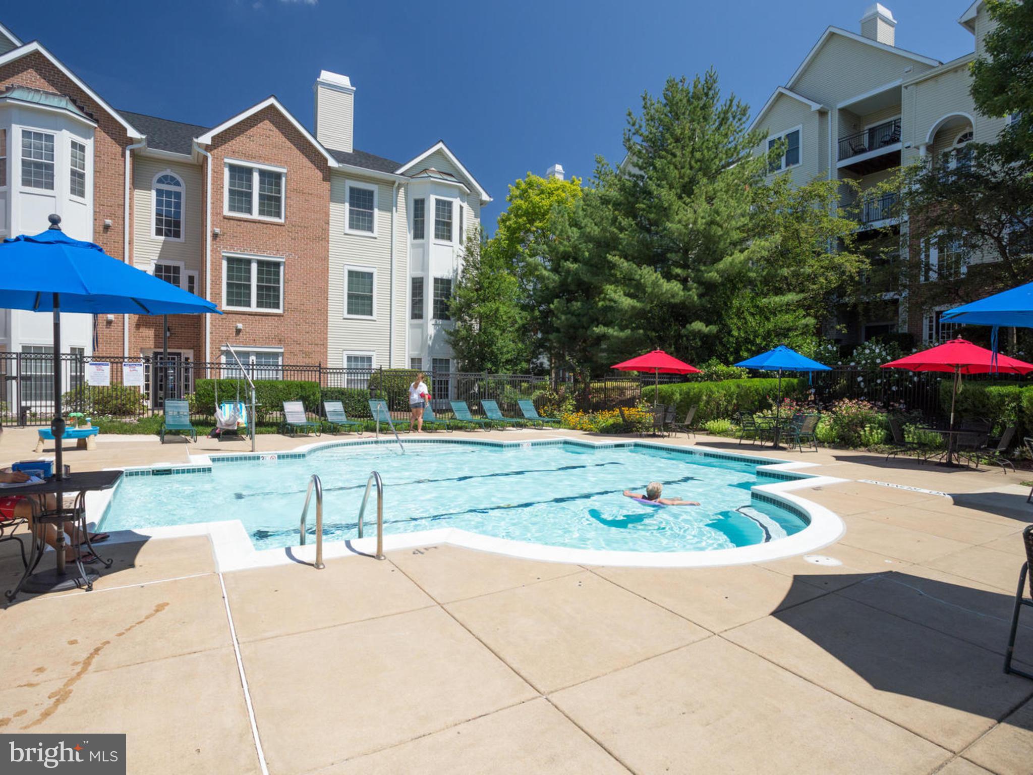 RANDOM HILLS - Residential