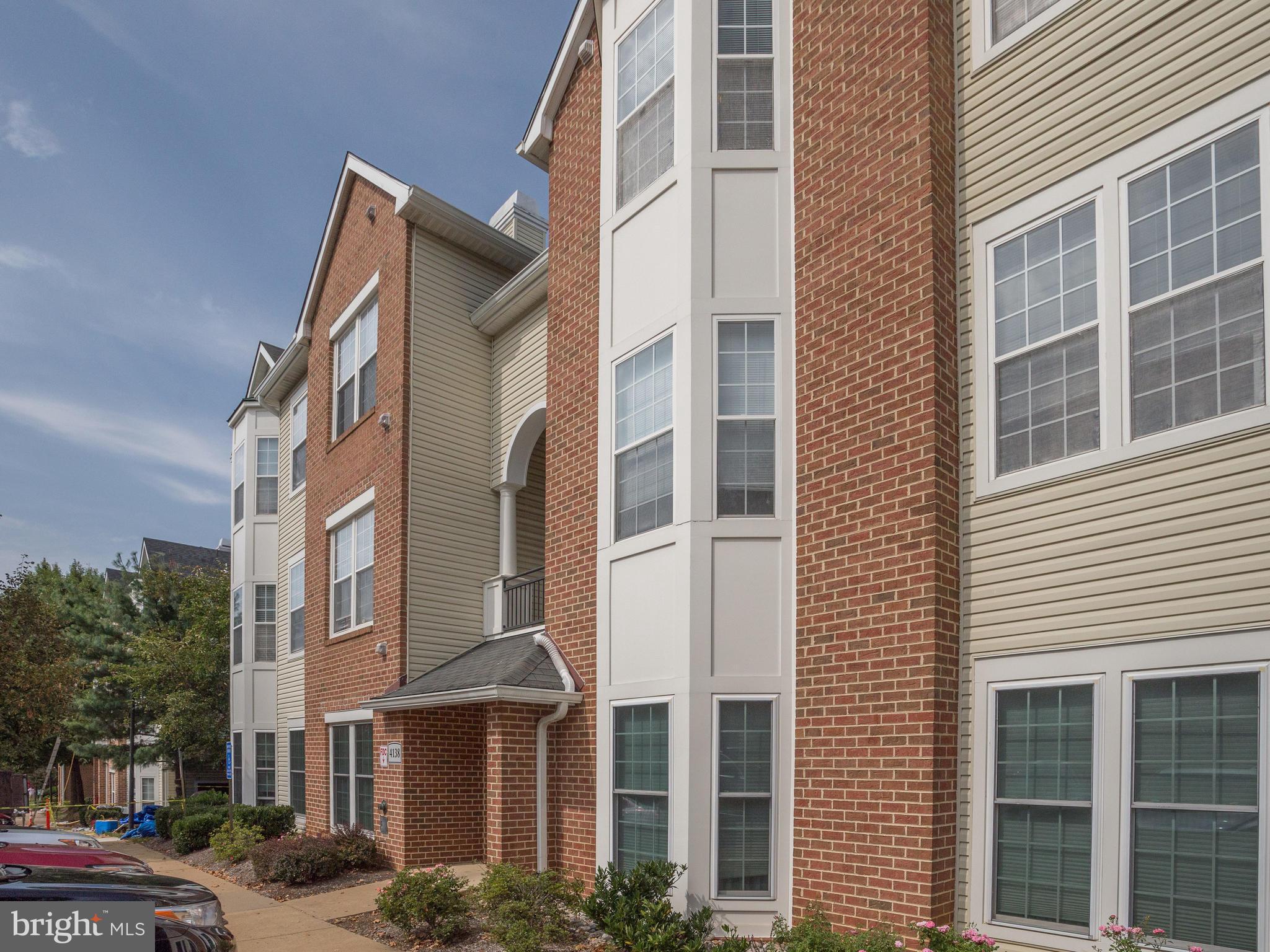 RANDOM HILLS - Residential