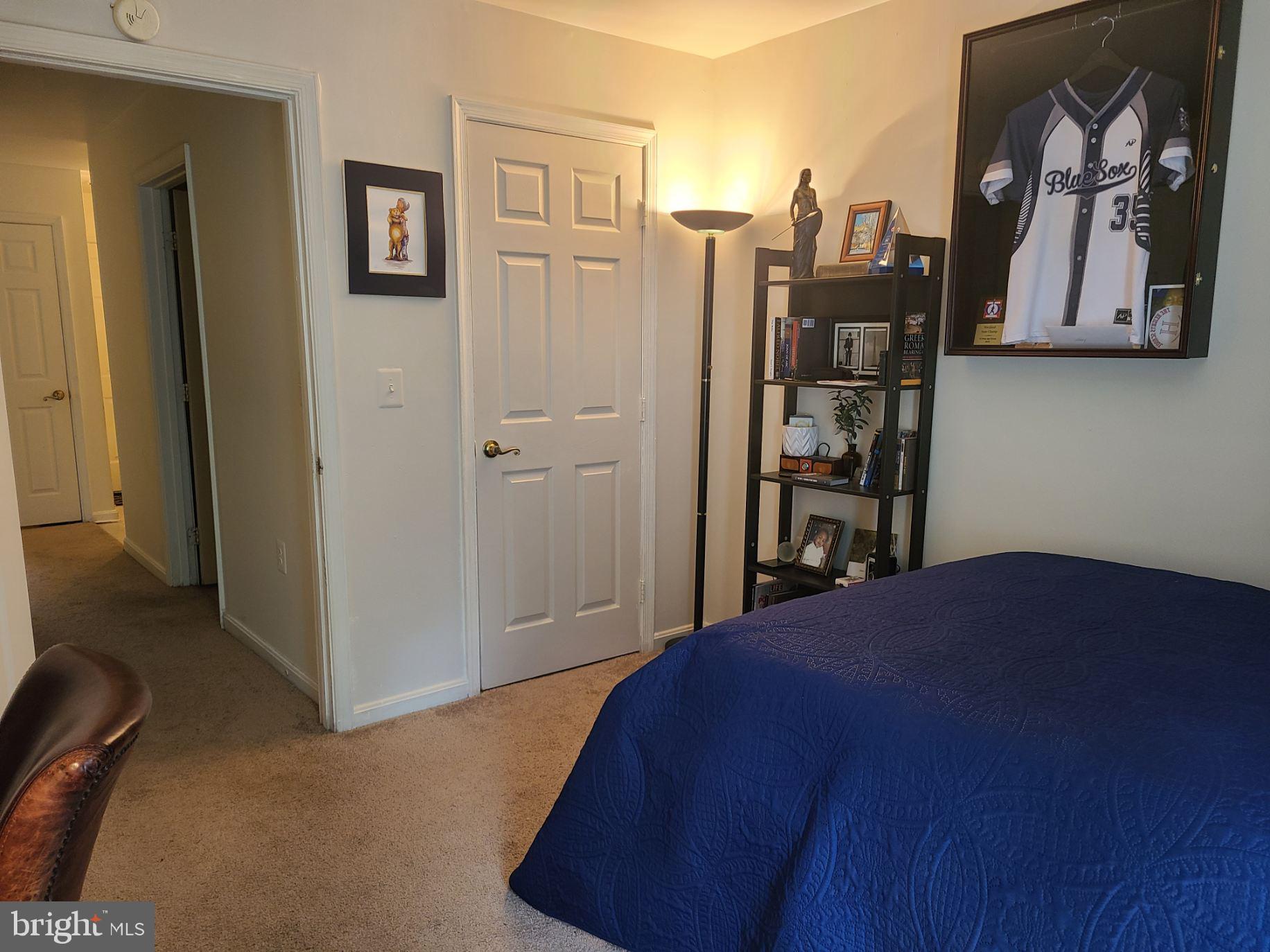 GREENBELT LAKE VILLAGE - Residential Lease