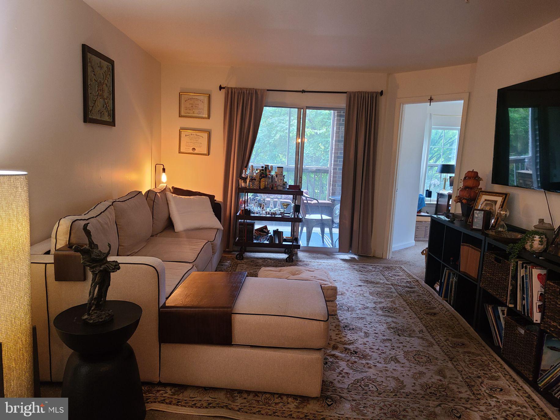 GREENBELT LAKE VILLAGE - Residential Lease