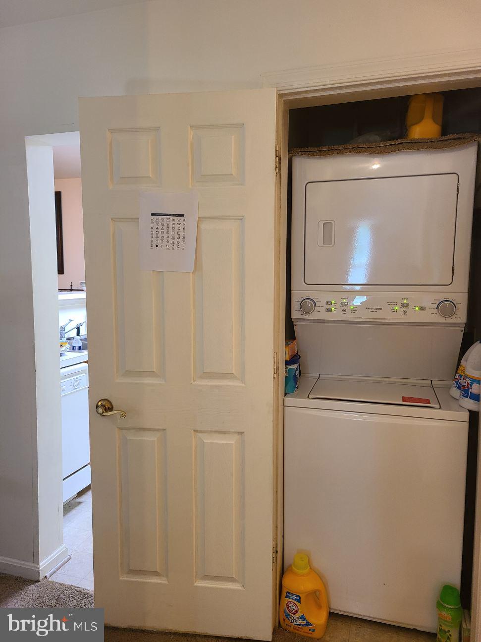 GREENBELT LAKE VILLAGE - Residential Lease