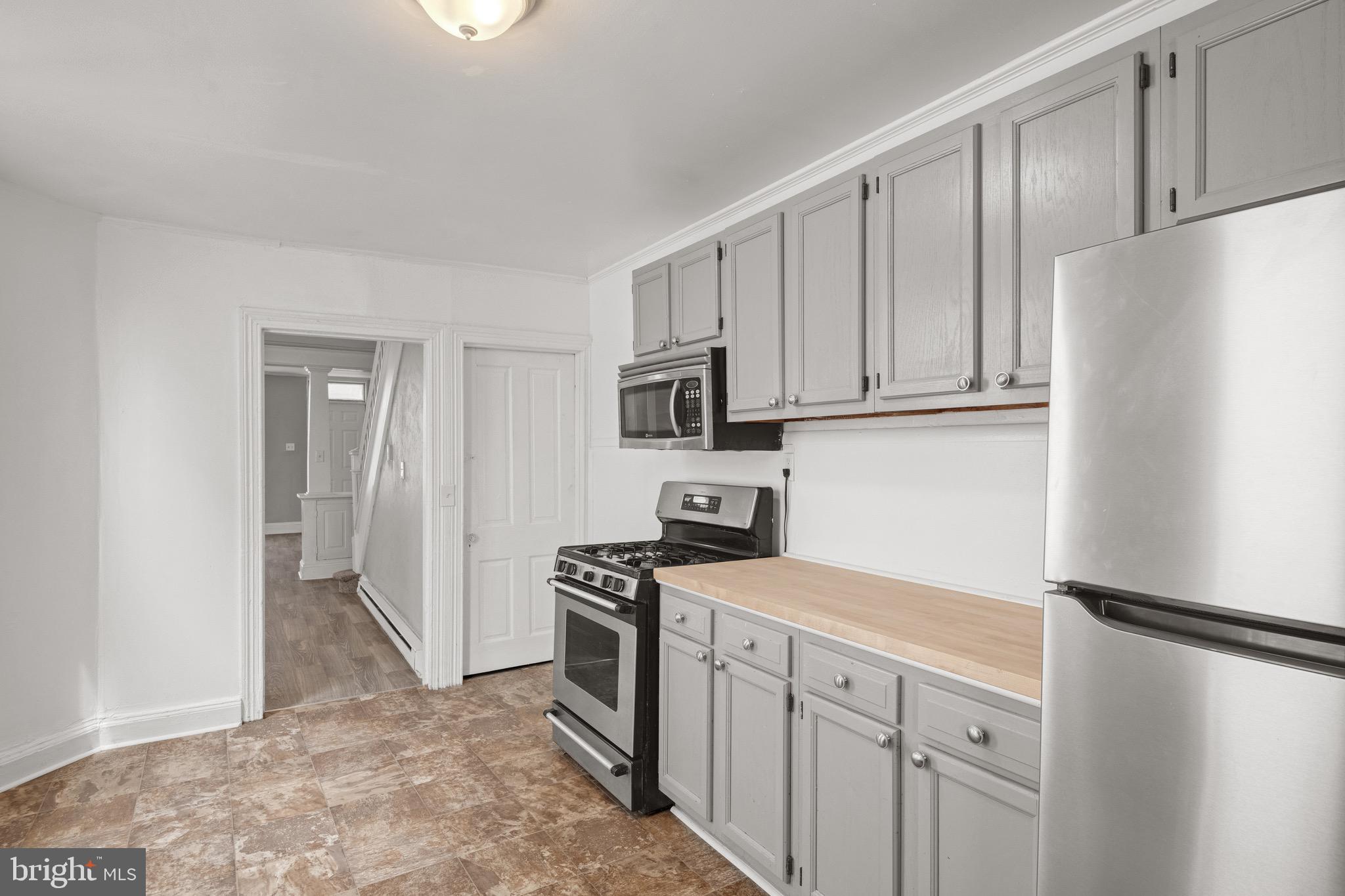 EAST YORK - Residential