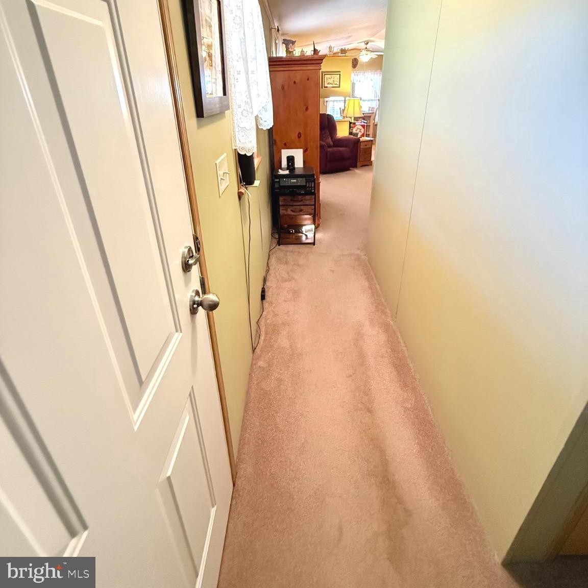 VILLAGE GREEN - Residential