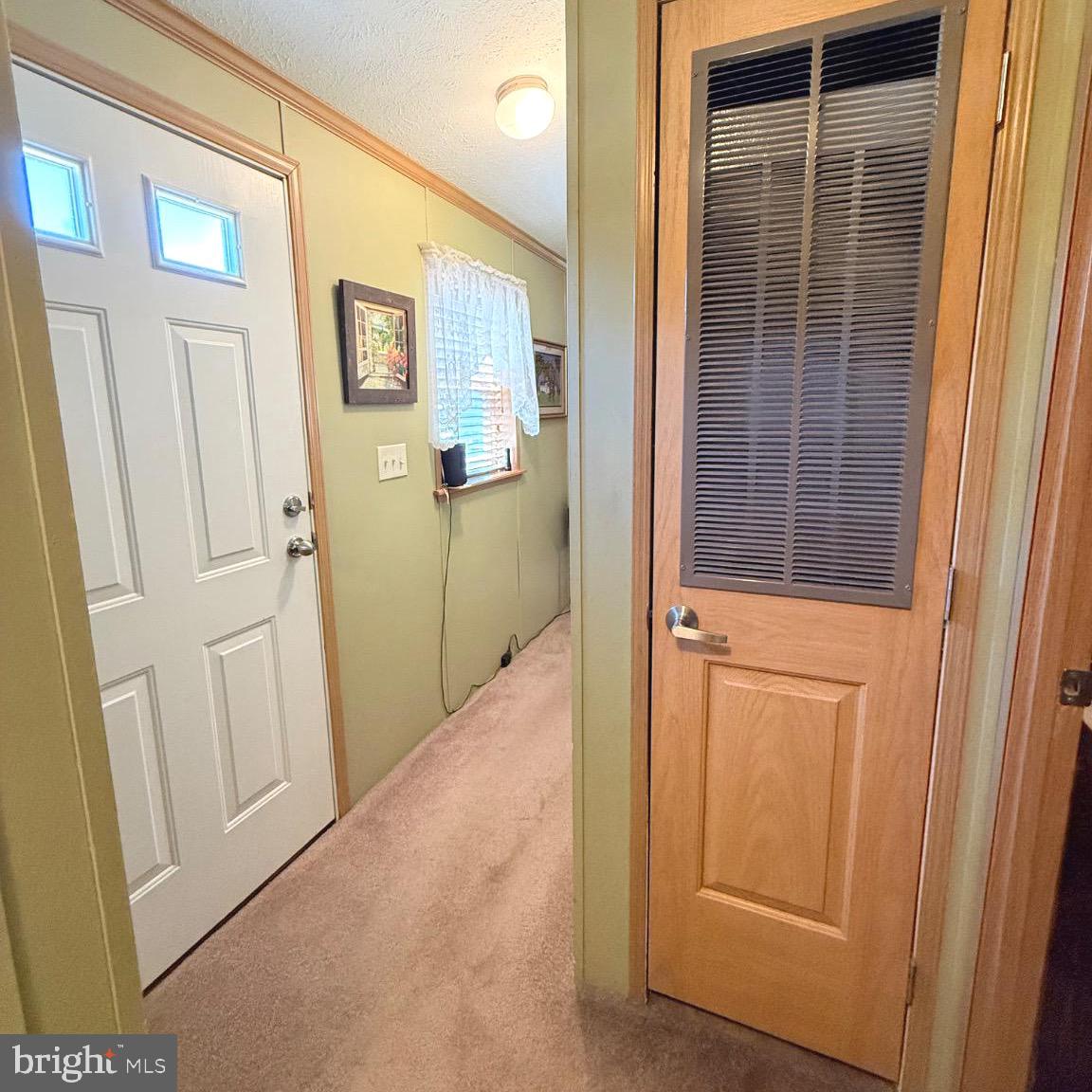 VILLAGE GREEN - Residential