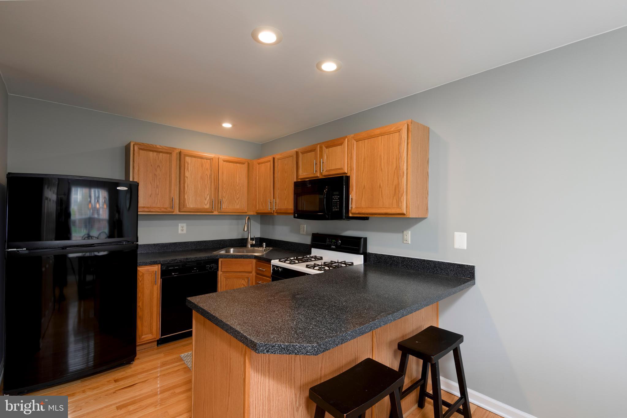 GOSHEN COMMONS - Residential