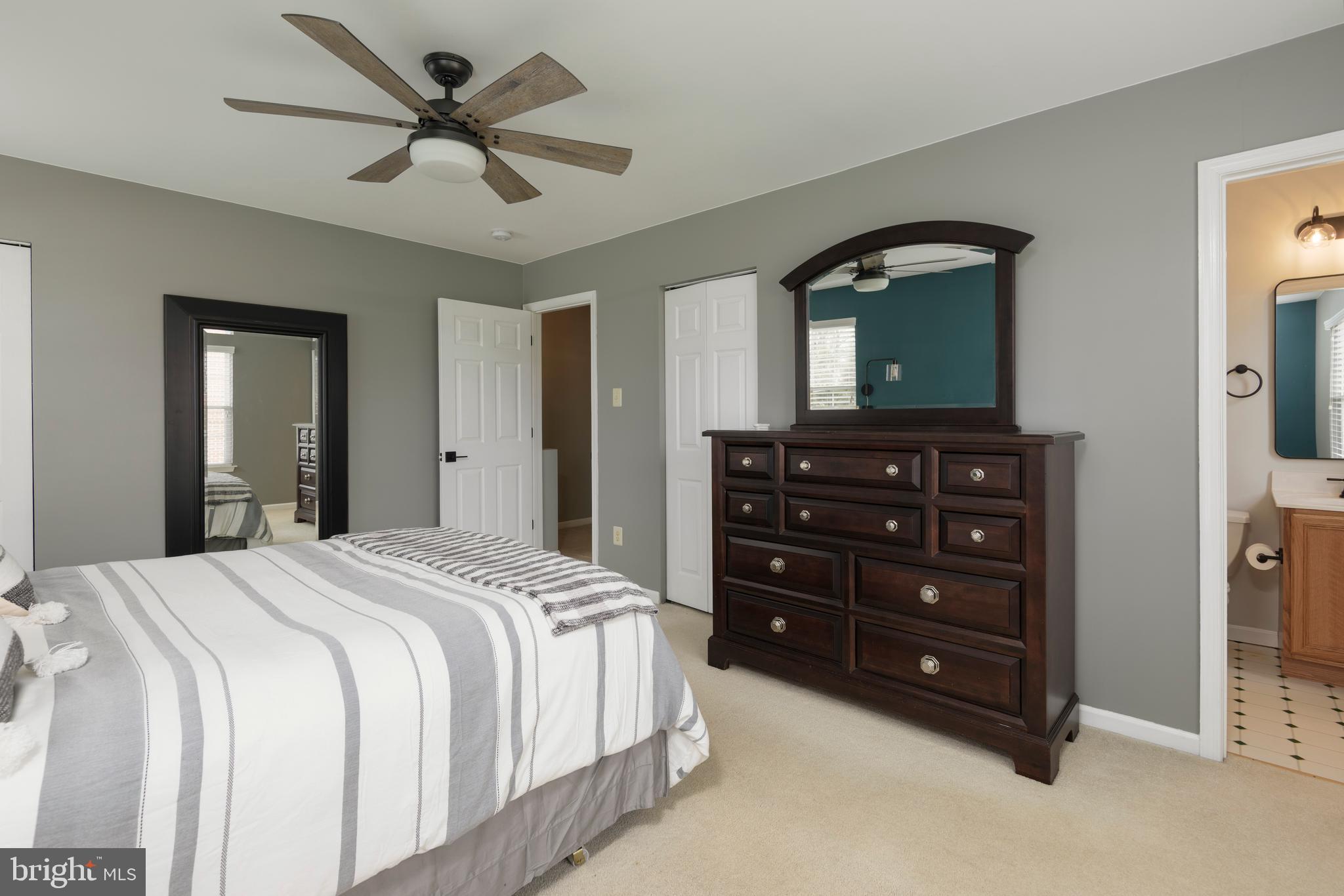 GOSHEN COMMONS - Residential