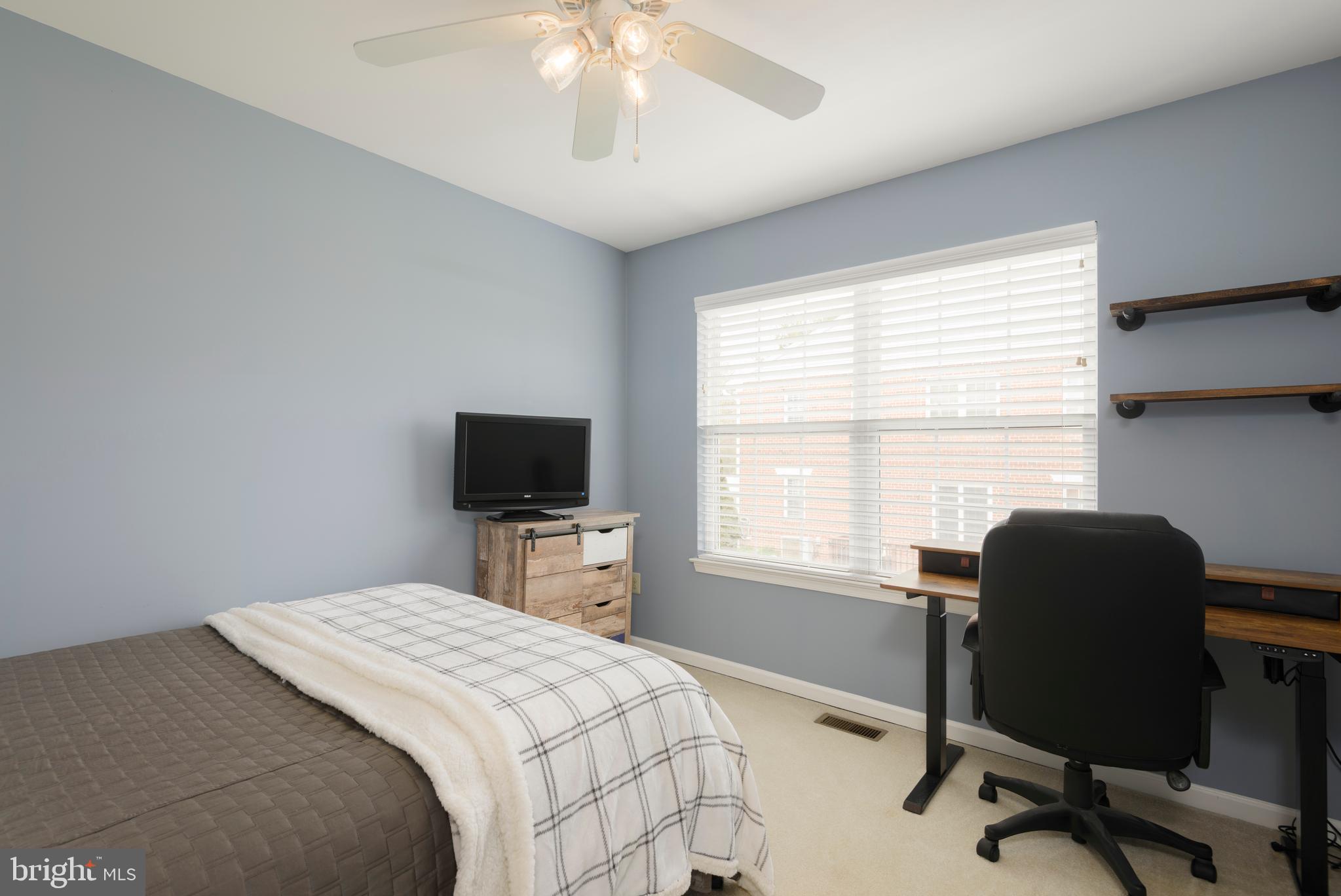 GOSHEN COMMONS - Residential