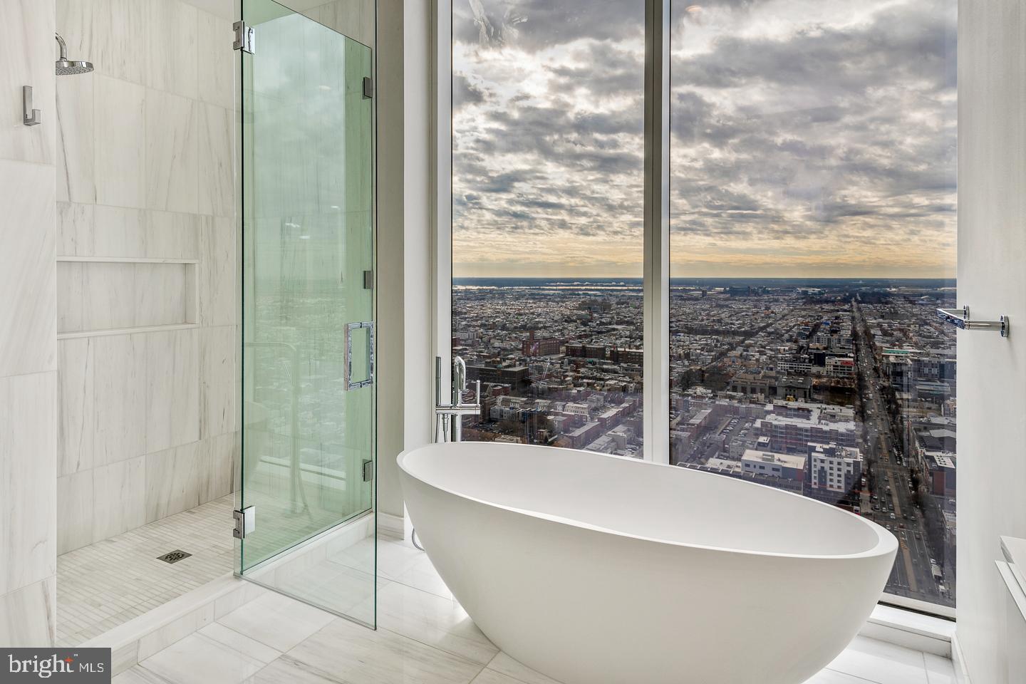 AVENUE OF THE ARTS - Residential Lease