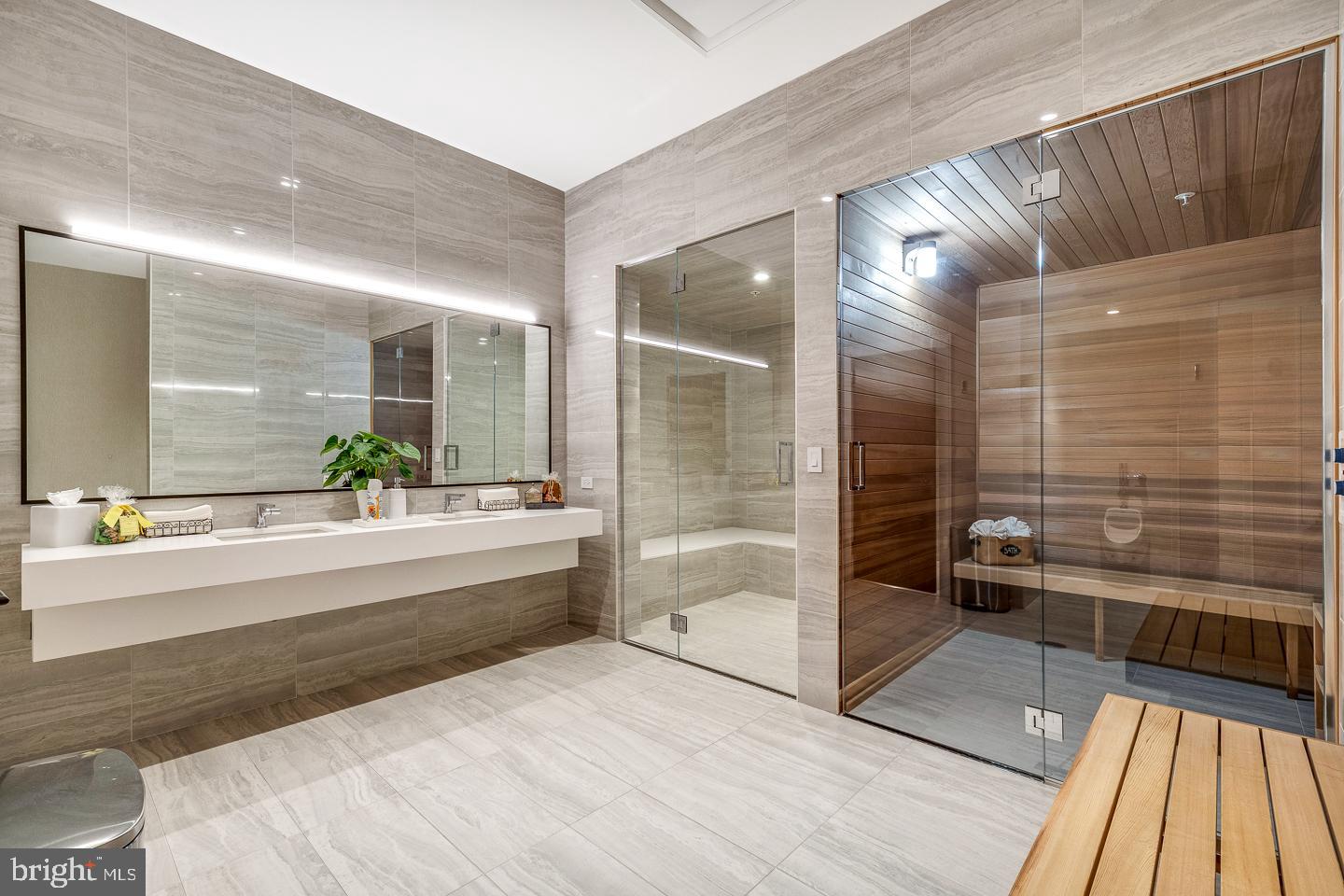 AVENUE OF THE ARTS - Residential Lease