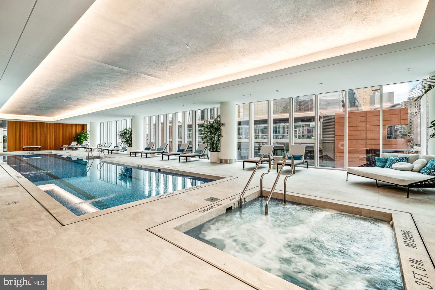 AVENUE OF THE ARTS - Residential Lease