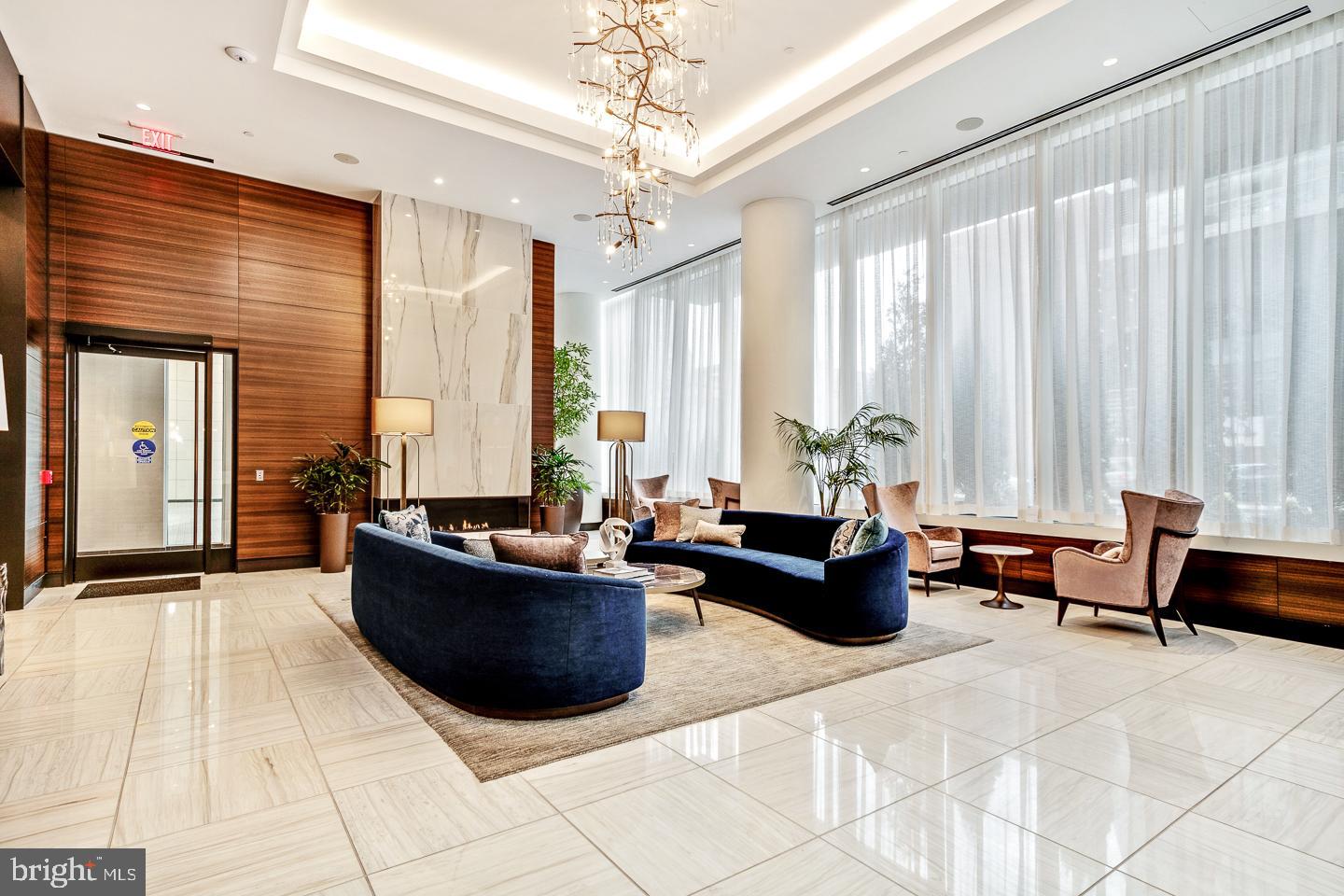 AVENUE OF THE ARTS - Residential Lease