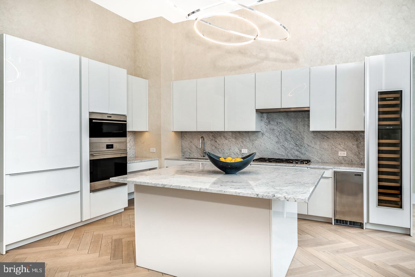 AVENUE OF THE ARTS - Residential Lease