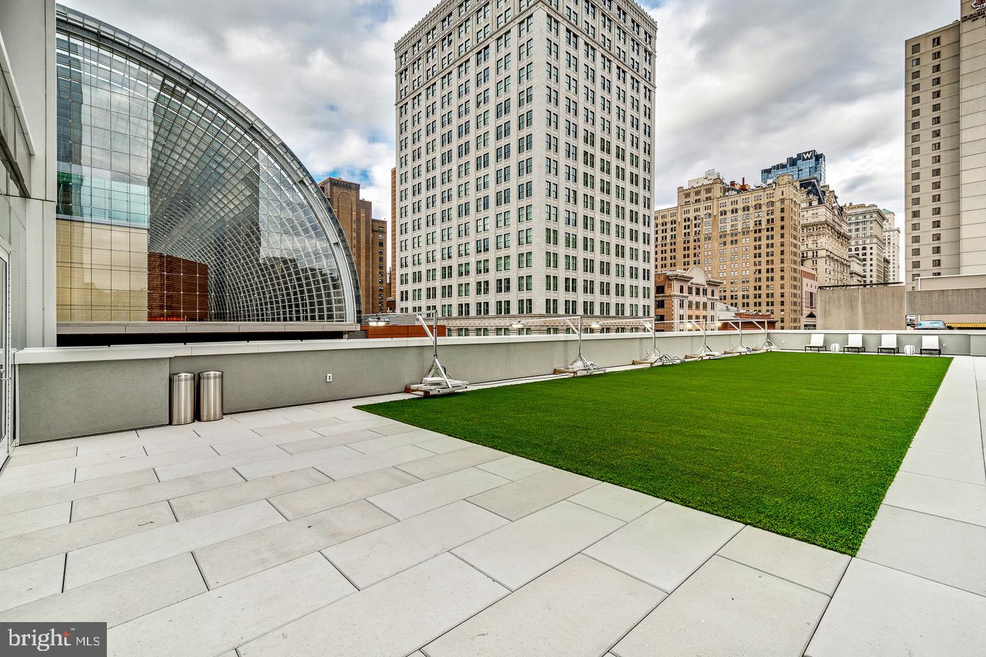 AVENUE OF THE ARTS - Residential Lease