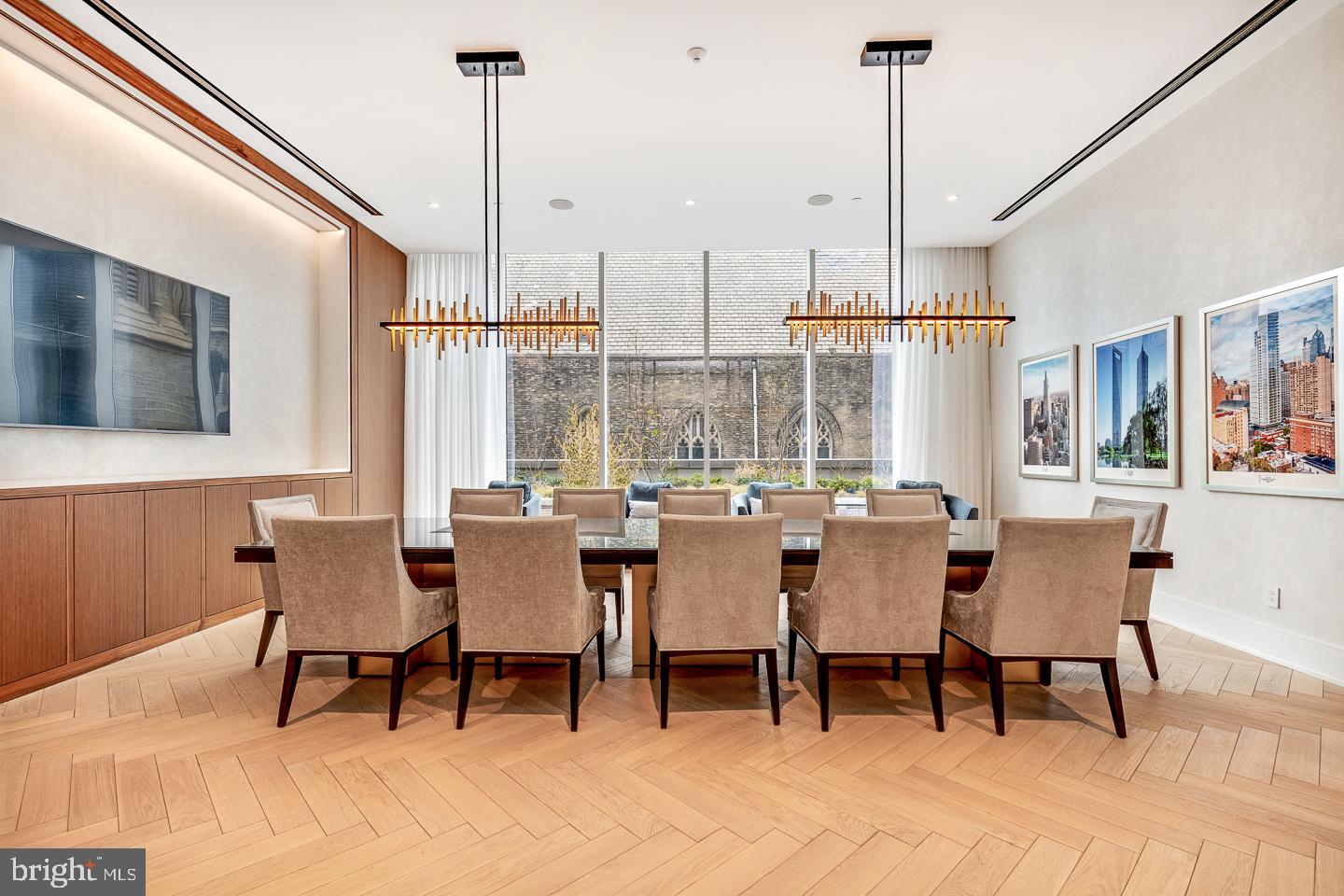 AVENUE OF THE ARTS - Residential Lease