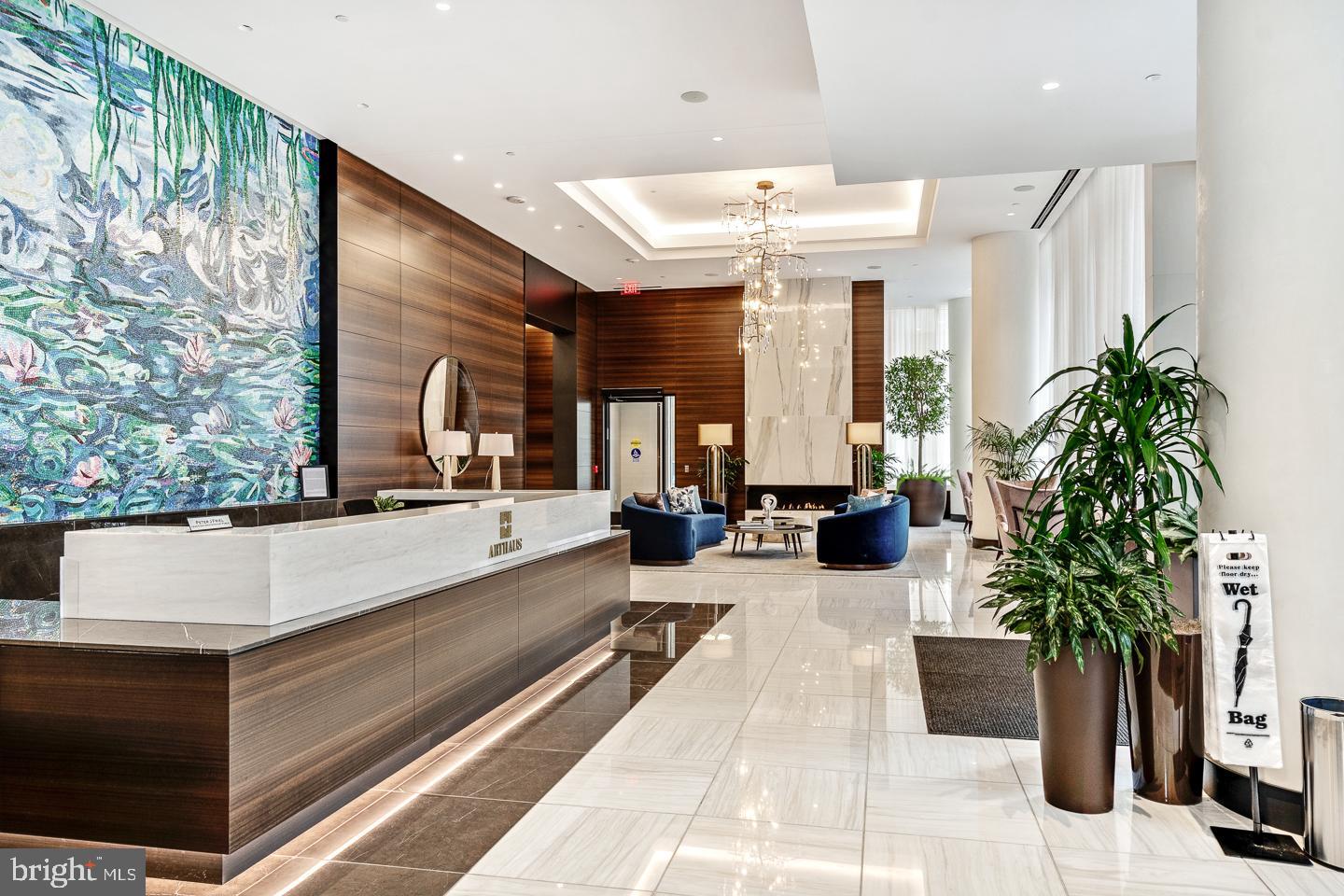 AVENUE OF THE ARTS - Residential Lease