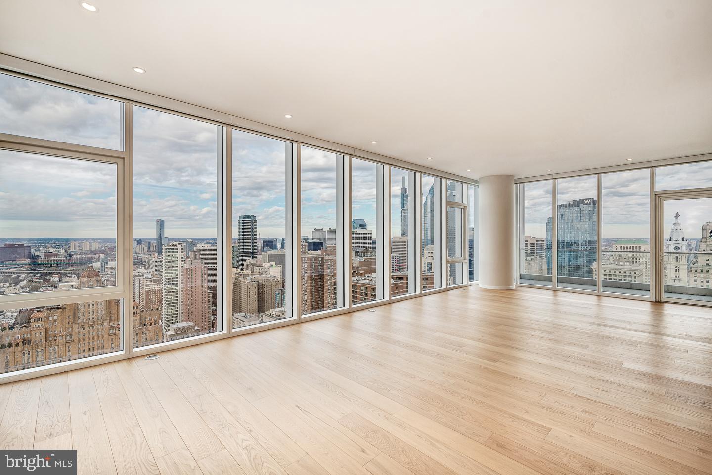 AVENUE OF THE ARTS - Residential Lease