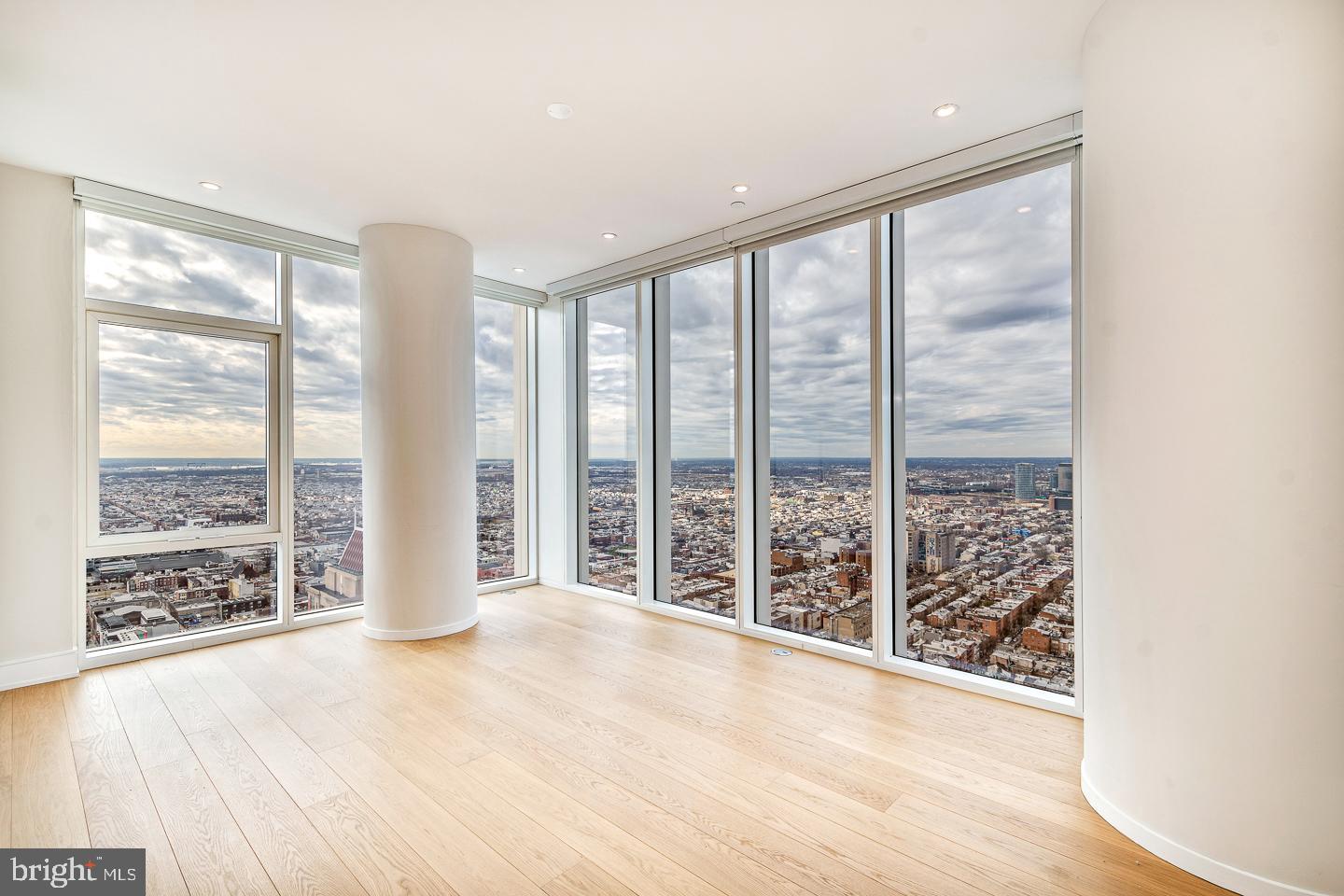 AVENUE OF THE ARTS - Residential Lease