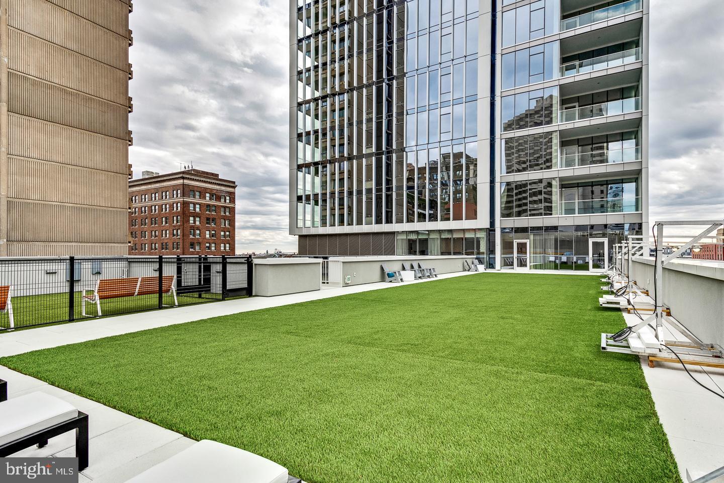 AVENUE OF THE ARTS - Residential Lease