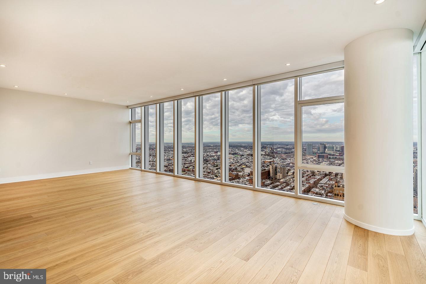 AVENUE OF THE ARTS - Residential Lease