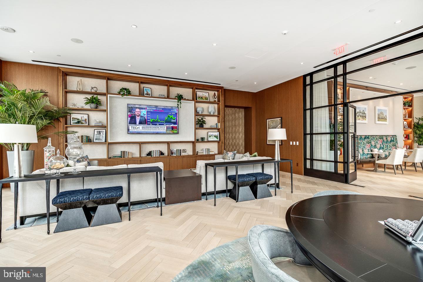 AVENUE OF THE ARTS - Residential Lease