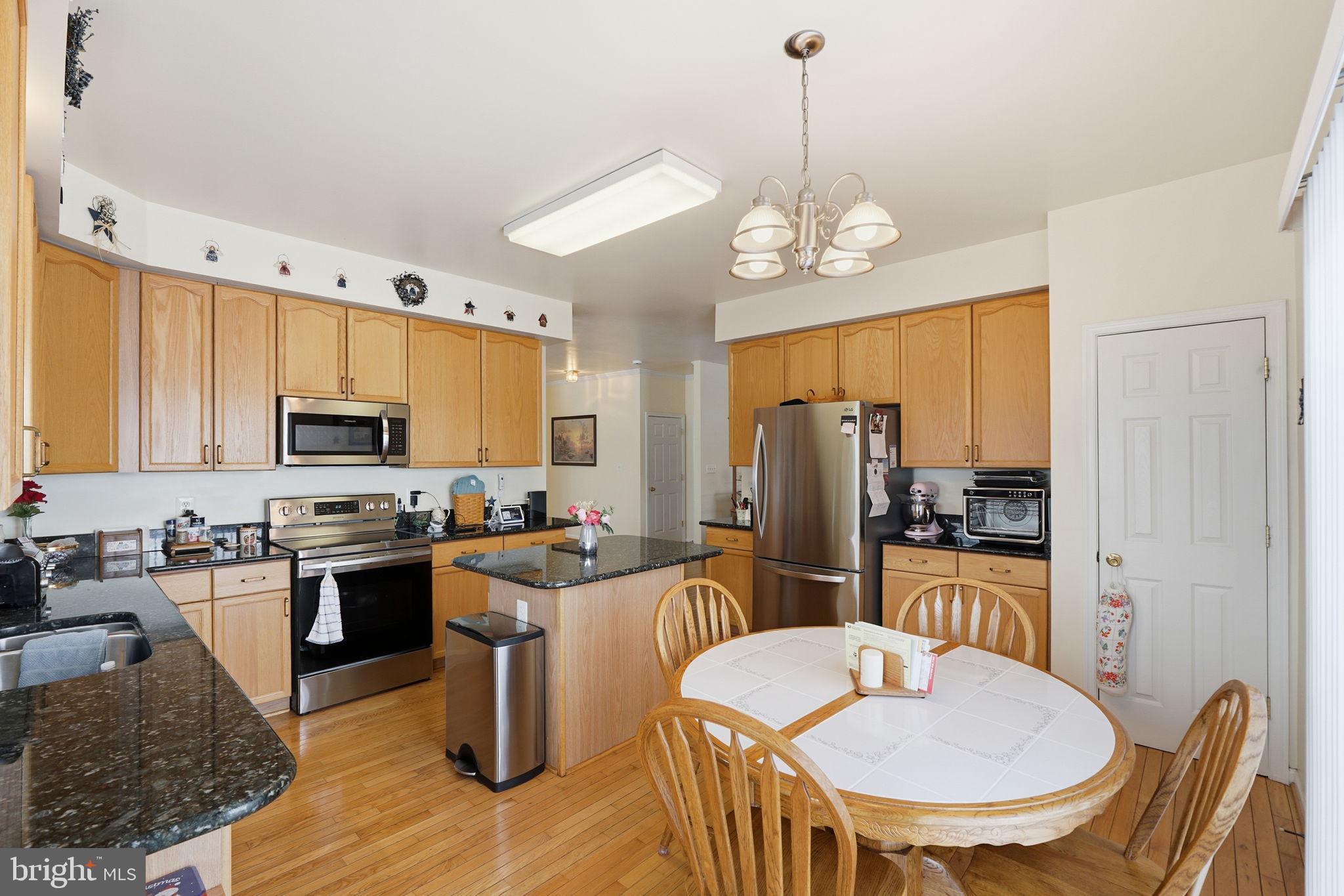 JERMAE ESTATES - Residential