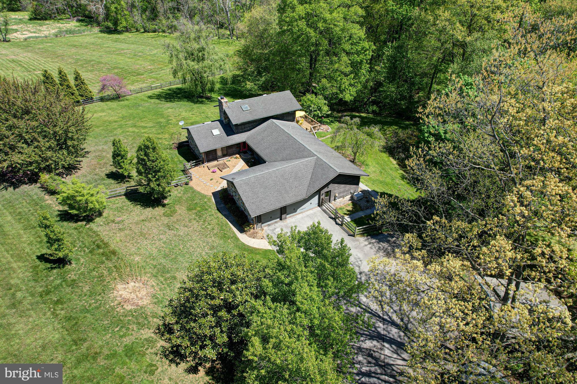 199 SUNNYSIDE ROAD