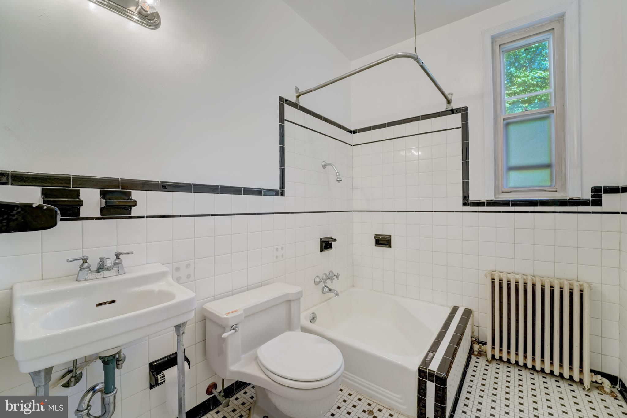 GREATER HOMELAND HISTORIC DISTRICT - Residential