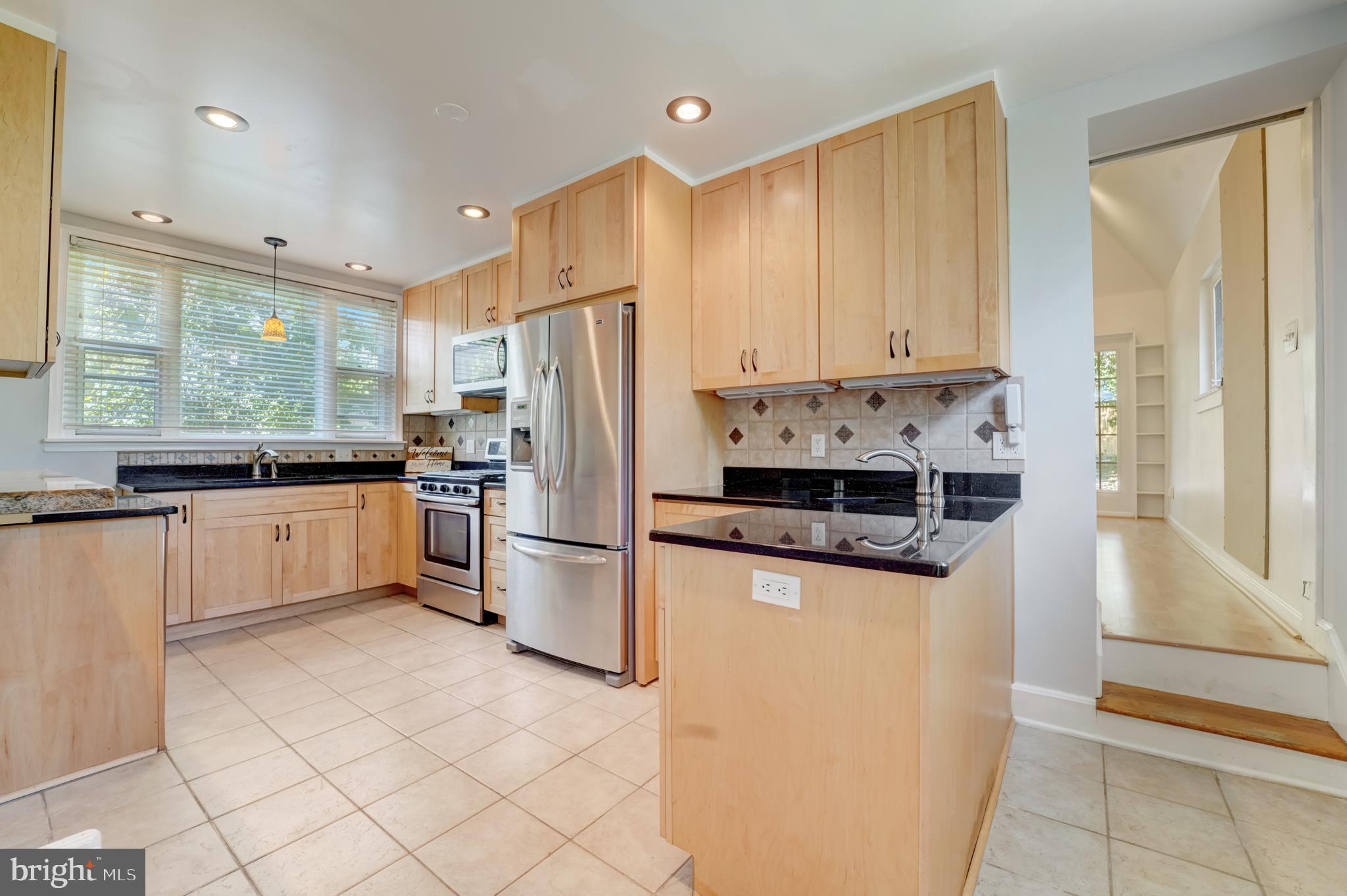 GREATER HOMELAND HISTORIC DISTRICT - Residential