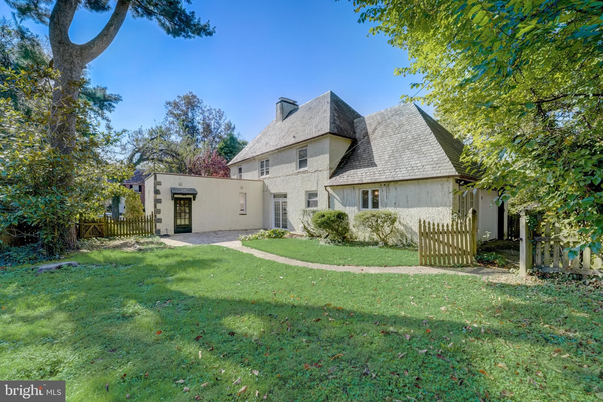 GREATER HOMELAND HISTORIC DISTRICT - Residential