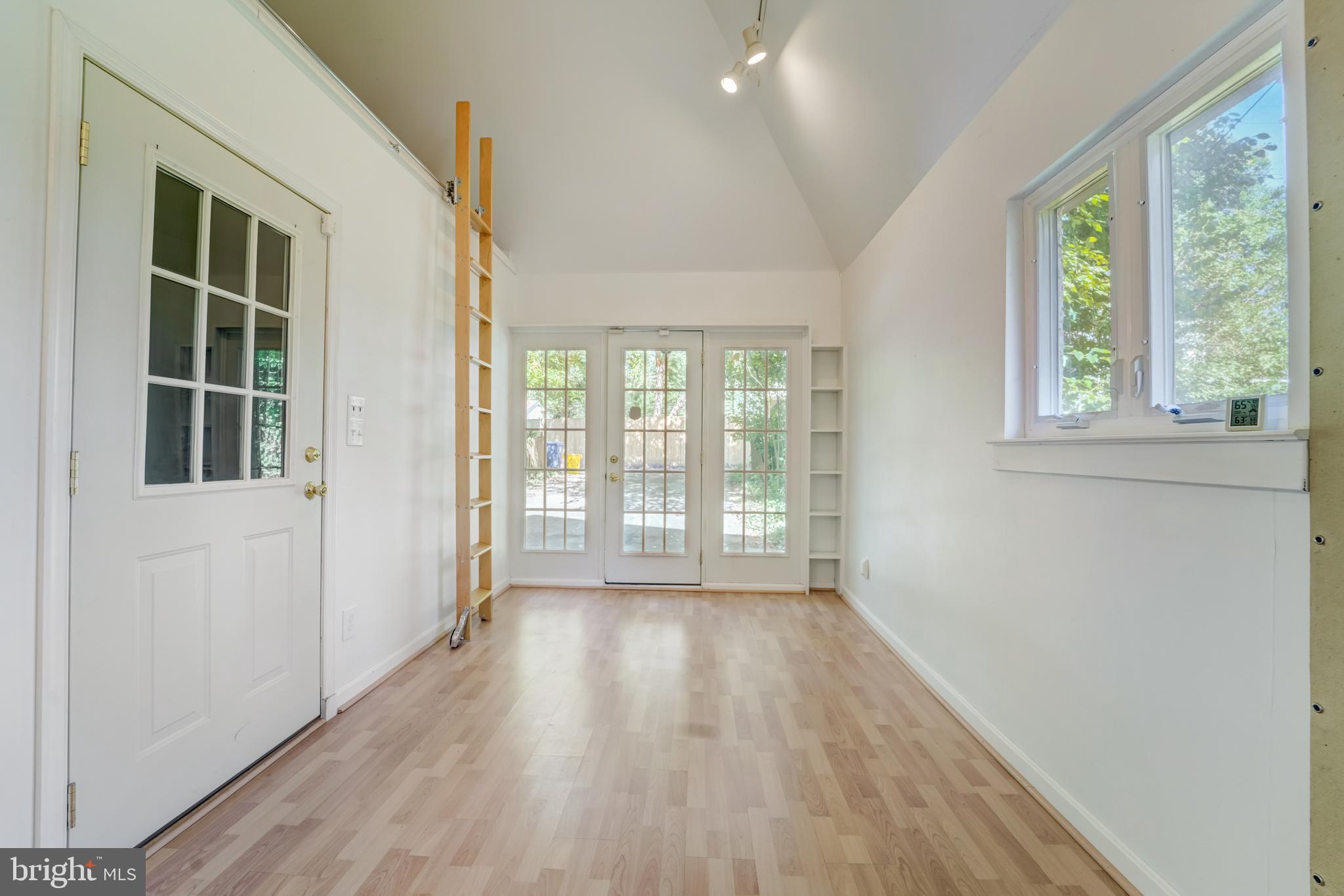 GREATER HOMELAND HISTORIC DISTRICT - Residential