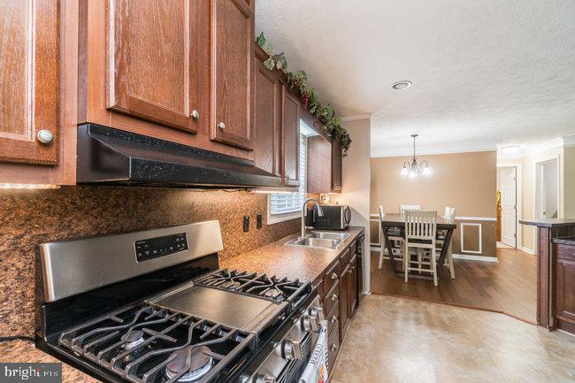 HIDDEN VALLEY - Residential